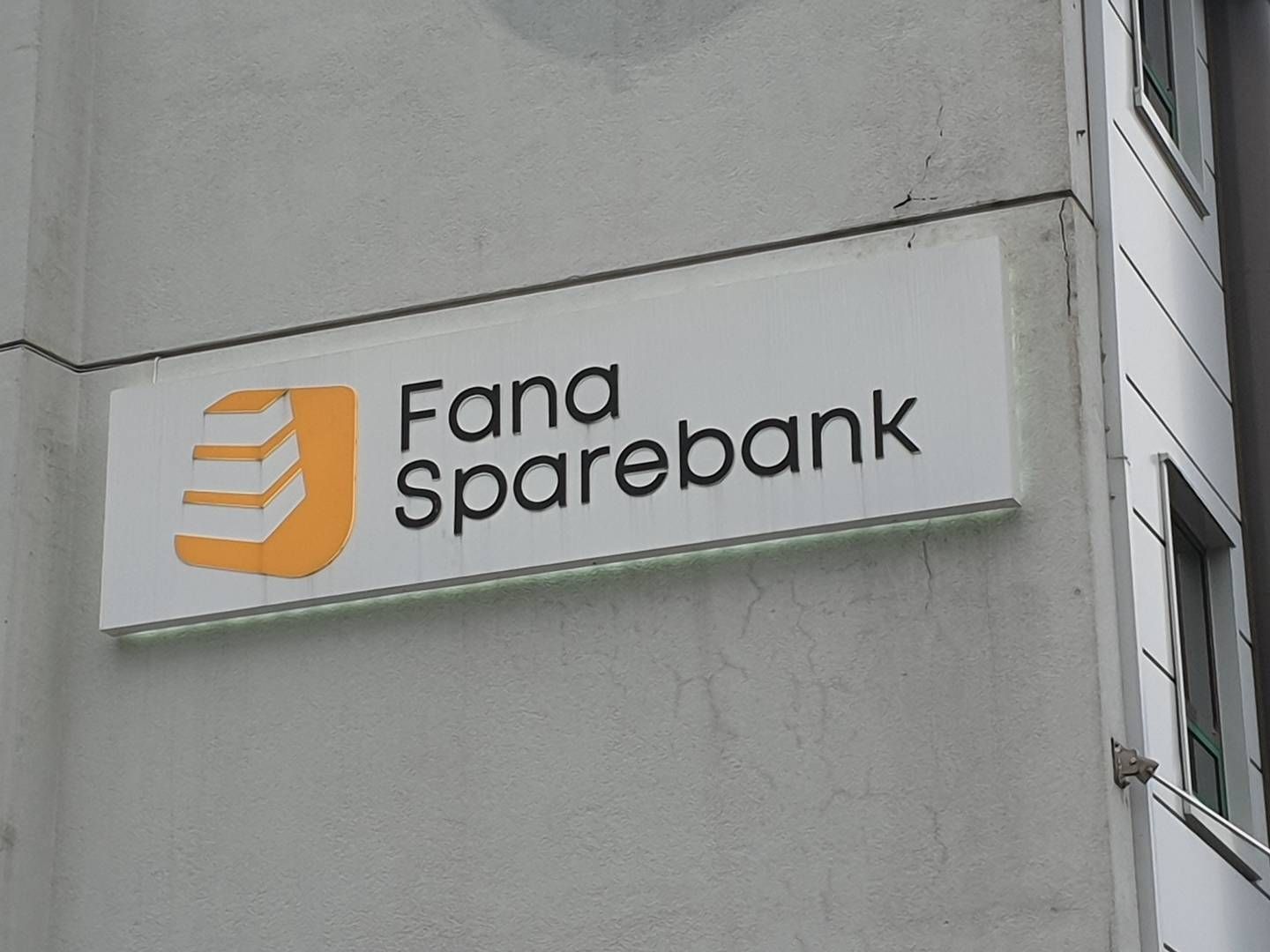 Arkivbilde. Fana Sparebank har rettet feilen som førte til at penger «rant inn» på konto til nær 3000 kunder på mandag. | Foto: Sebastian Holsen