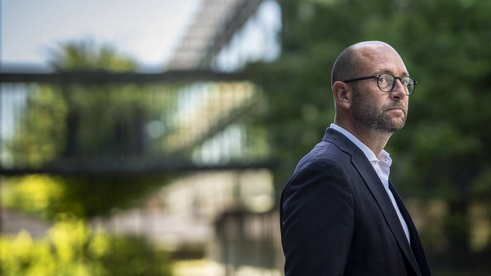 Rasmus Prehn har fredag årsdag som landbrugsminister. et har været en meget voldsom oplevelse, men jeg synes også, vi har kunne sætte flueben ved mange ting på trods af, der har været stiv kuling lige i ansigtet," siger han om året. | Foto: Stine Bidstrup/IND