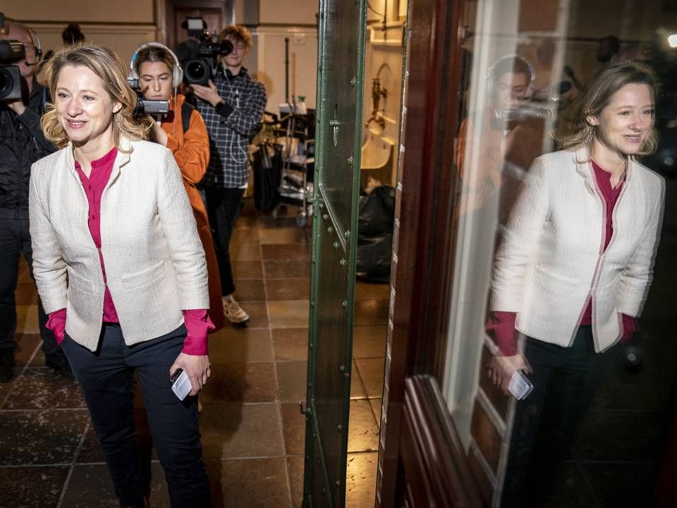 Med 11.039 personlige stemmer i København må Sophie Hæstorp Andersen se sig slået af sin udfordrer Line Barfod, der fik 17.284 stemmer. | Foto: Mads Claus Rasmussen