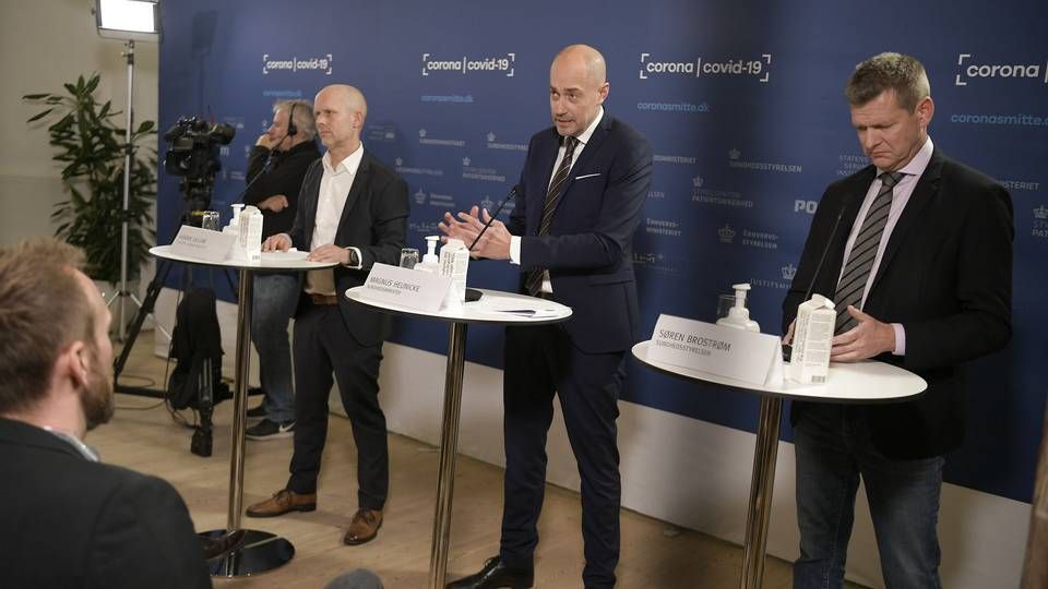 Fra pressemøde om coronasituationen onsdag. På pressemødet præsenterede direktør i Statens Serum Institut, Henrik Ullum, sundhedsministeren, Magnus Heunicke (S), og direktør for Sundhedsstyrelsen, Søren Brostrøm, nye retningslinjer for coronapas. | Foto: Nils Meilvang/Ritzau Scanpix