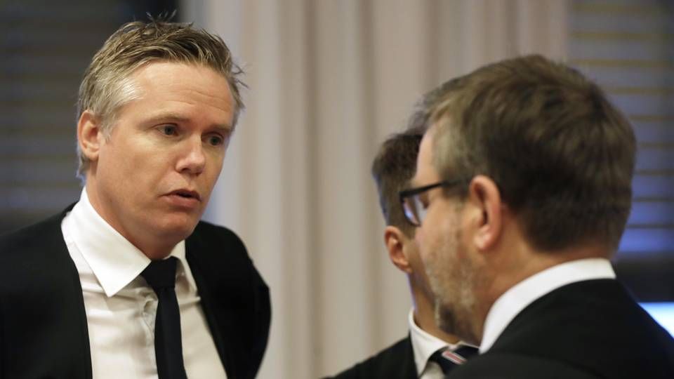 Helge Lundestad (t.v.) under en rettssak i 2017. | Foto: Lise Åserud / NTB
