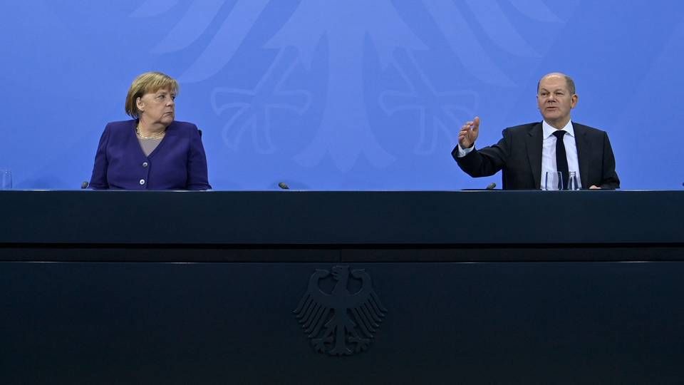 "Den fjerde bølge skal brydes," understreger den afgående forbundskansler Angela Merkel, torsdag efter et møde med ministre fra de tyske delstater. | Foto: JOHN MACDOUGALL/AFP / POOL