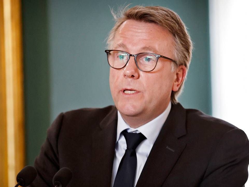Skatteminister Morten Bødskov siger nej til at ændre bilbeskatningen. Det er anden gang i år, at regeringen skrotter et forslag om at indføre en trængselsafgift. | Foto: Jens Dresling/Ritzau Scanpix