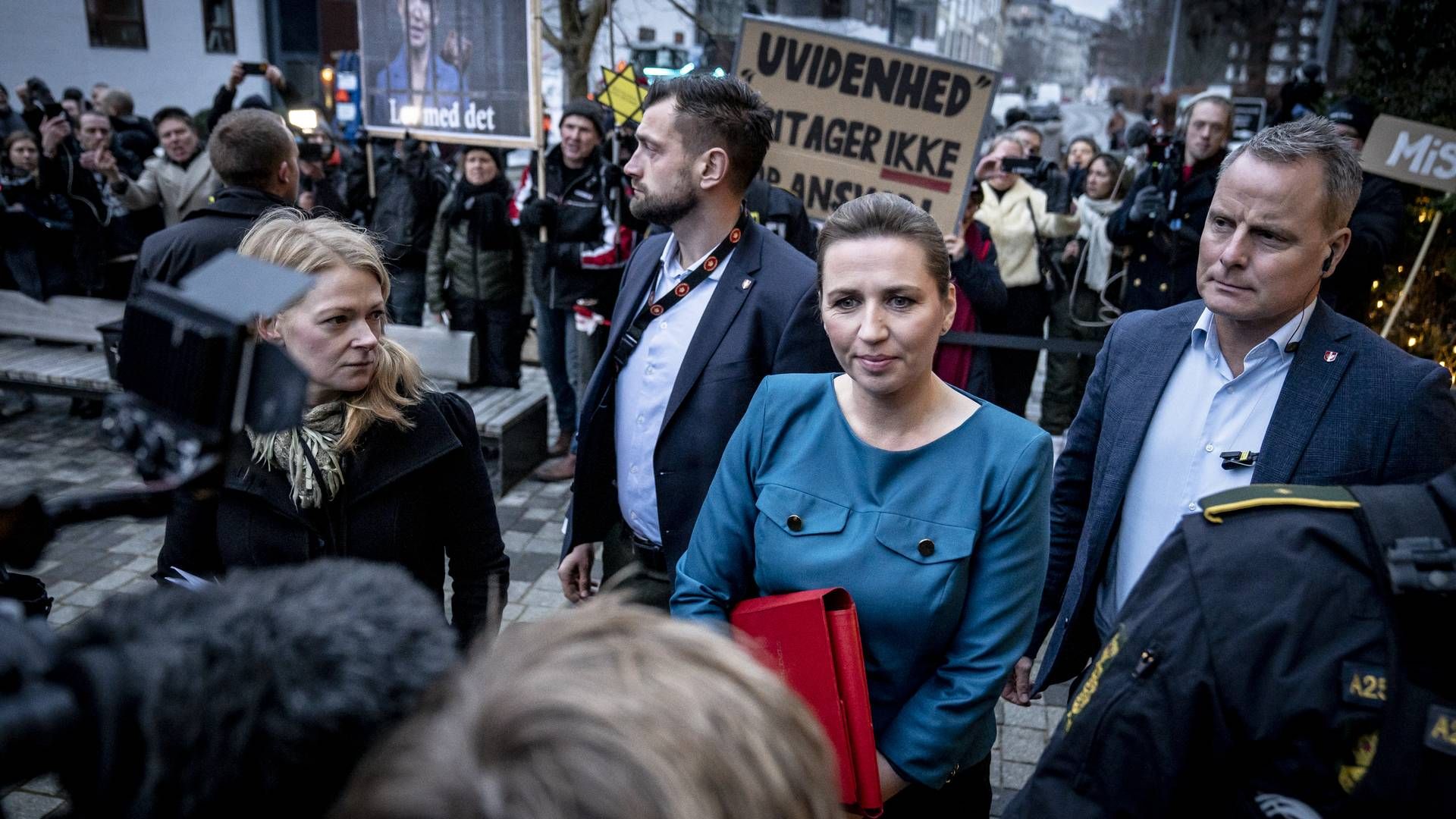 Mette Frederiksen ankom i morges til Retten på Frederiksberg, hvor hun afhøres af Minkkommissionen. | Foto: Mads Claus Rasmussen