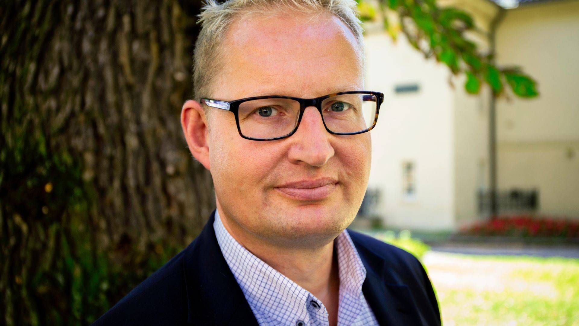SKEPTISK: Kommunikasjonssjef i Huseierne, Carsten Pihl, mener det er negativt at kjøpet av Danske Bank godkjennes. | Foto: Huseierne