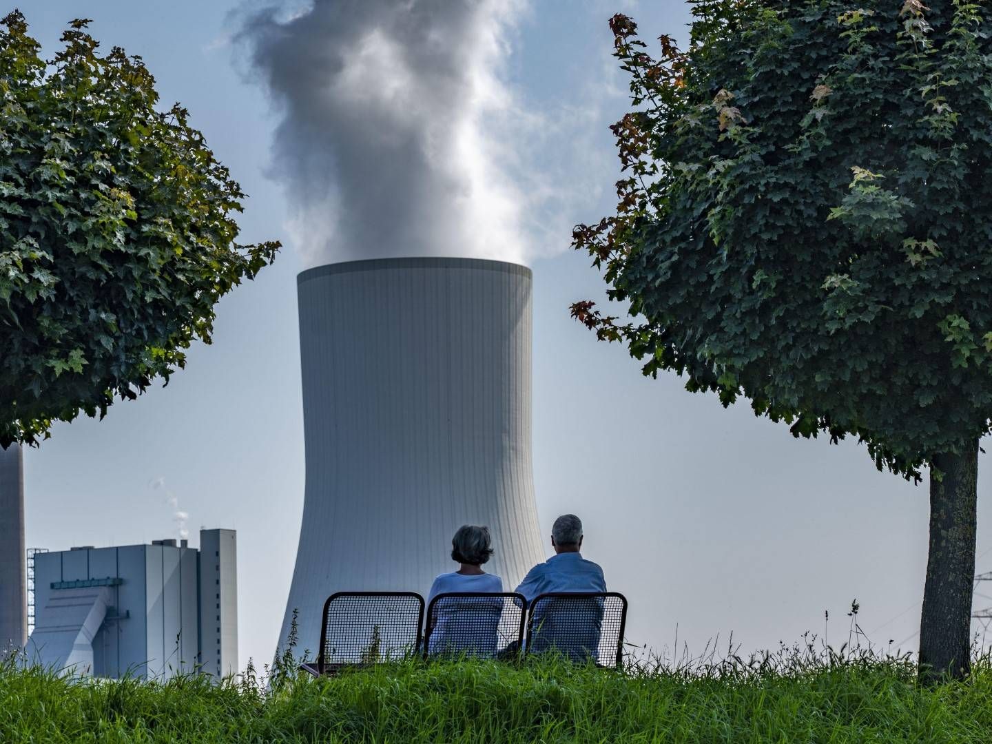 Rheindeich bei Orsory, Kohlekraftwerk Walsum (Symbolbild) | Foto: picture alliance / Jochen Tack | Jochen Tack