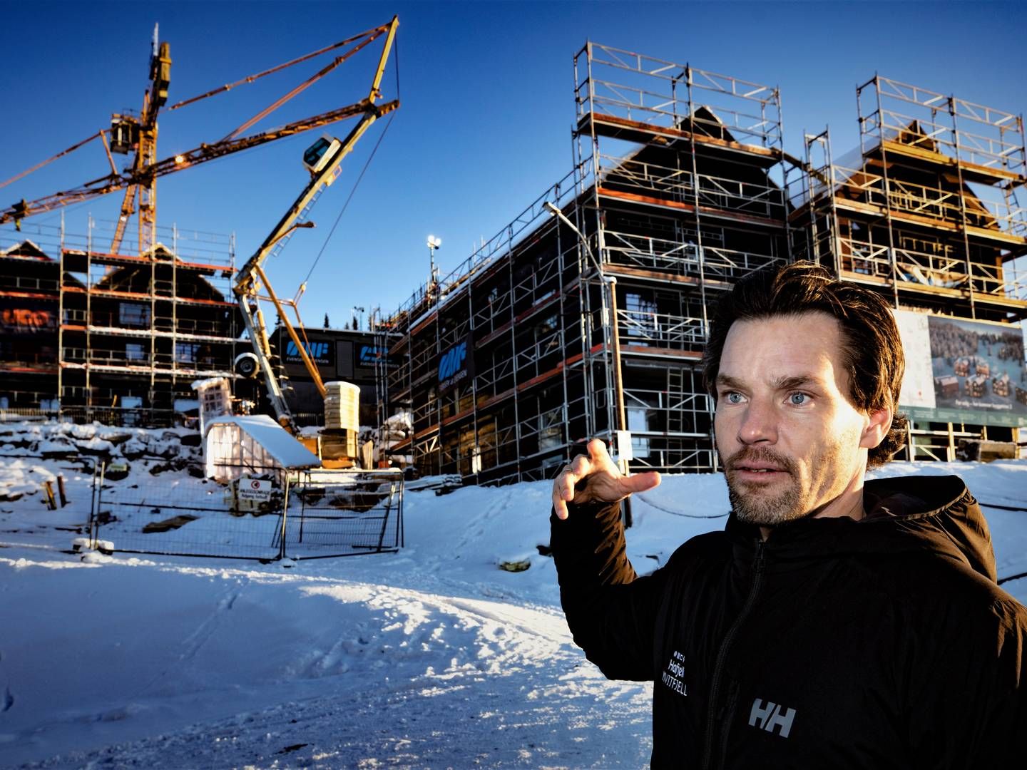 MOT HIMMELEN: Det bygges stadig ut i Hafjell takket være Anders Buchardt og AB Invest. På bildet ser vi det neste byggetrinnet til Favn-prosjektet, som stammer fra et samarbeid mellom Buchardt og Aksel Lund Svindal. | Foto: Geir Olsen