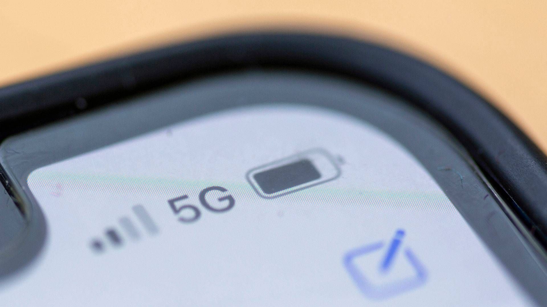 Mange har allerede 5G på mobilen, men langt de fleste vil ikke betale mere for det.