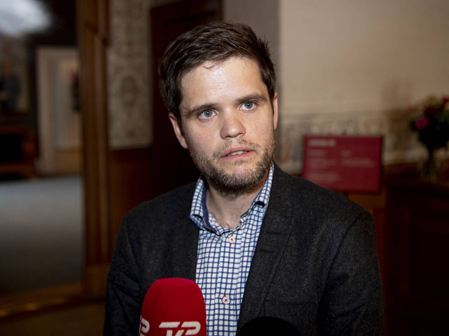 De Radikale mener ikke, at det er nok at kigge blandt EU's 448 millioner indbyggere, der frit kan rejse ind i og arbejde i Danmark, når det kommer til at skaffe sosu'er, siger politisk ordfører Andreas Steenberg. | Foto: Anthon Unger