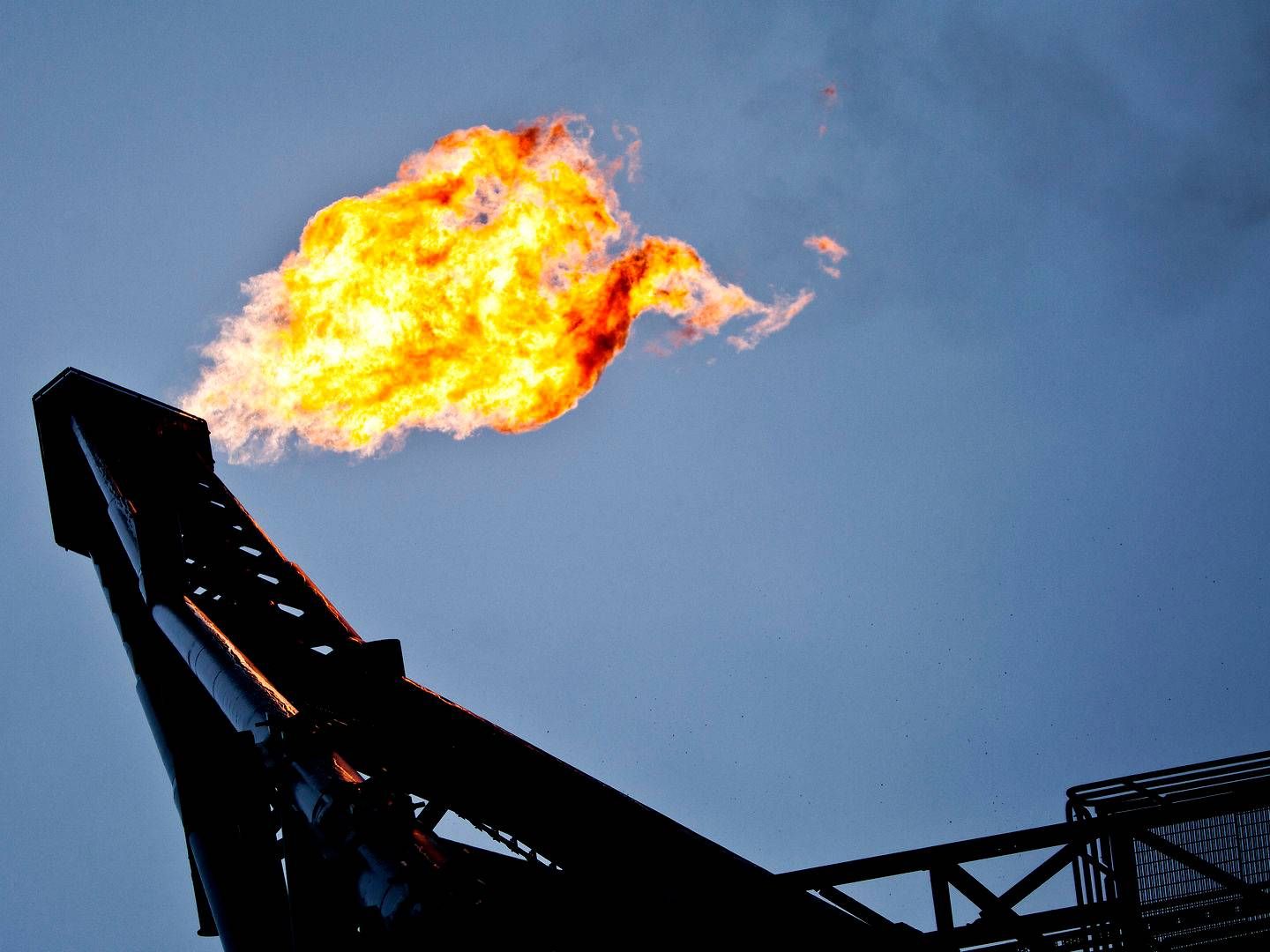 Flaring fra platform i Nordsøen (arkiv). | Foto: Magnus Holm/Politiken/Ritzau Scanpix