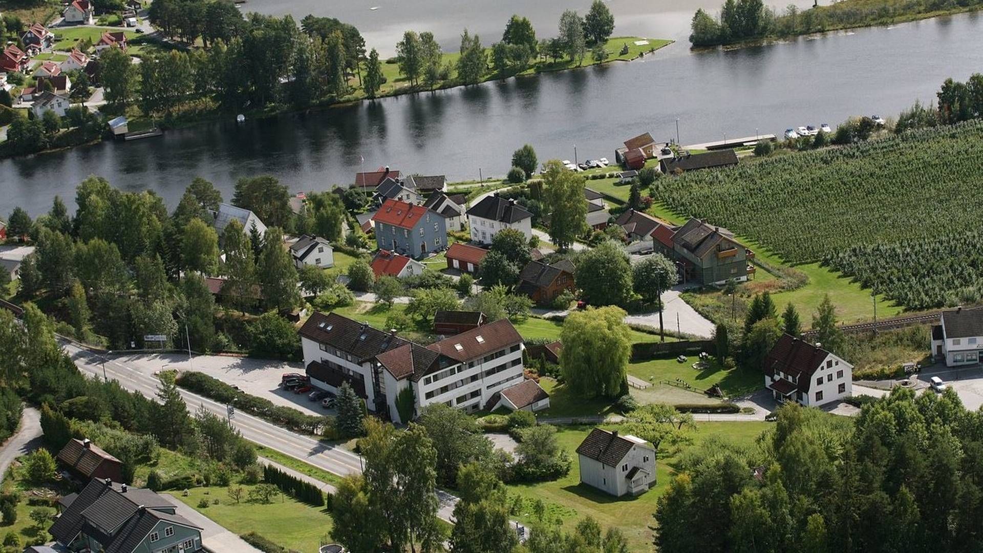 52 ROM VED TELEMARKSKANALEN: Norsjø Hotell har 38 rom inne på hovedhuset og 14 rom fordelt på to anneks (Villa Sanden og Thoras hus), totalt 52 rom | Foto: Norsjø Hotell