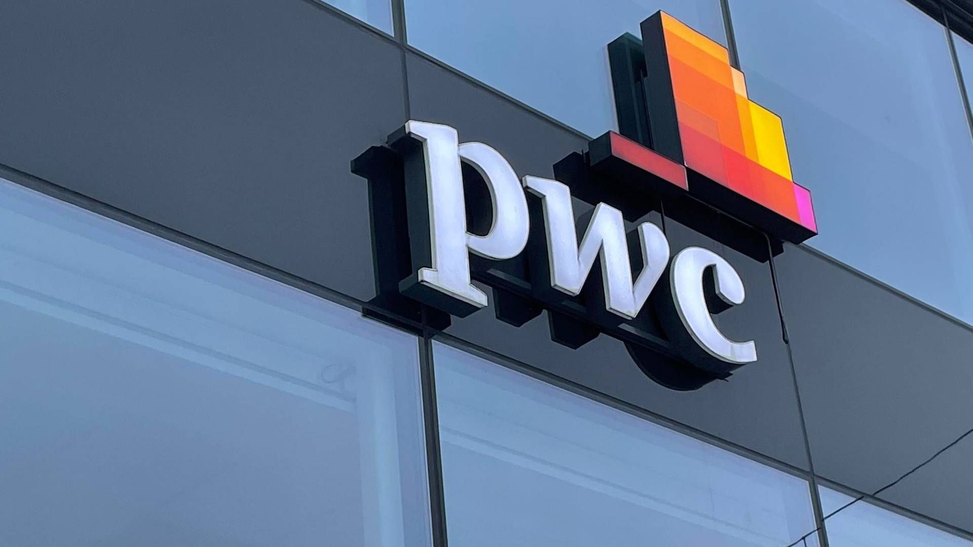 VANT KONTRAKT: PwC skal bistå Forsvaret med ferdigstilling av et at deres prosjekter. | Foto: Stian Olsen