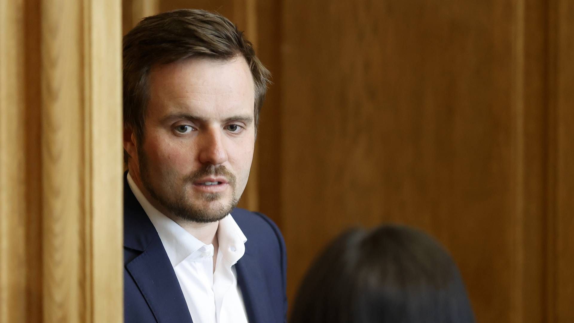 Erhvervsminister Simon Kollerup har ikke stillet op til interview om sit nye lovforslag. | Foto: Jens Dresling