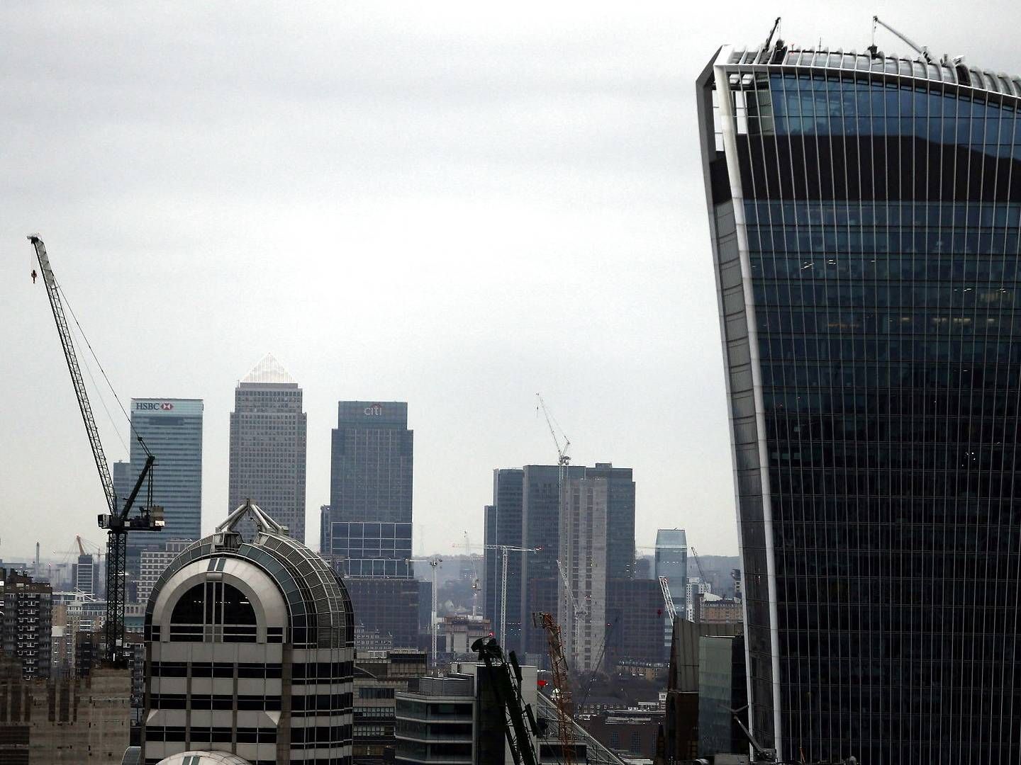 Det er blandt de store såkaldte magic circle-firmaer i London kun Slaughter and May, der ifølge Financial Times holder fast i en såkaldt lockstep-model. | Foto: Neil Hall/Reuters/Ritzau Scanpix