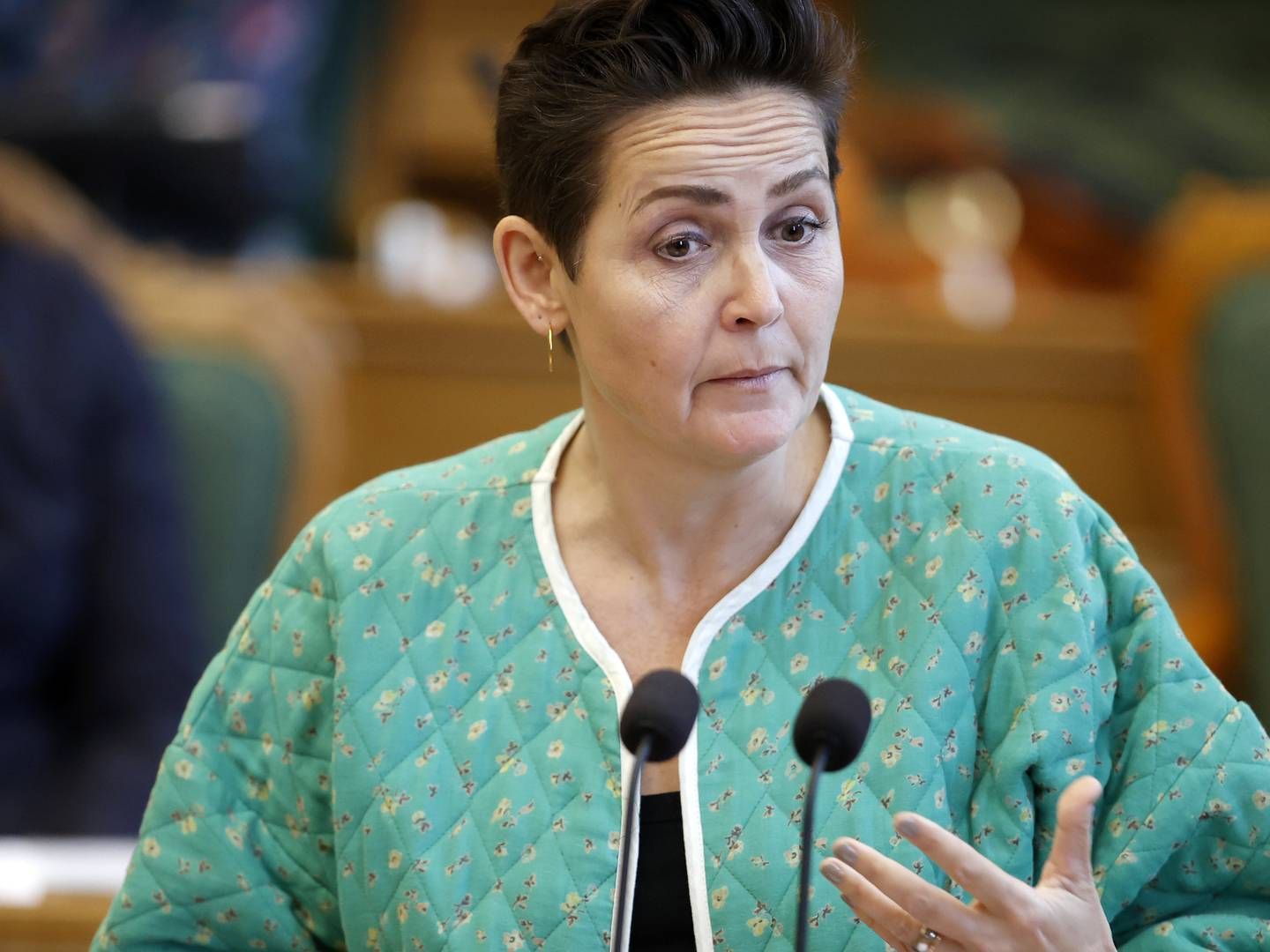 SF-formand Pia Olsen Dyhr er ikke helt tilfreds med regeringens plan om besparelser på dagpenge hos nyuddannede | Foto: Jens Dresling