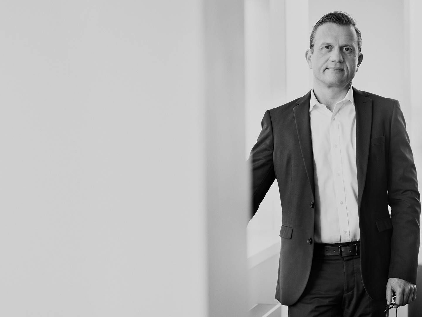 Søren Astrup er direktør og partner i Formuepleje. Oprindeligt foretrak han den gamle honorarmodel, men nu hvor den nye er på plads, vurderer han at den på mange måder er bedre end den gamle. Formuepleje retter ind efter nye regler fra EU og en tilhørende vejledning fra Finanstilsynet. | Foto: PR / Formuepleje