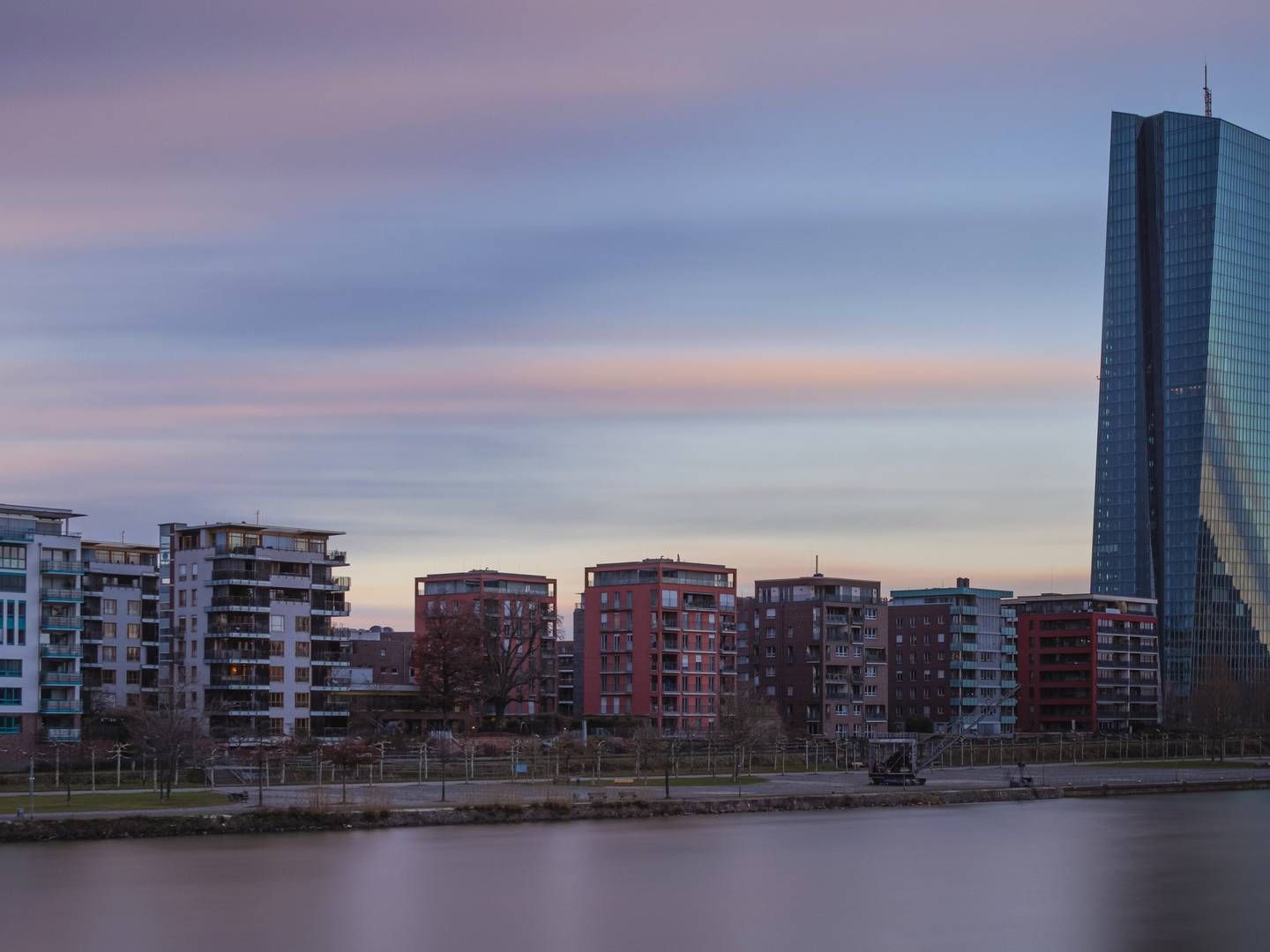 Die EZB in Frankfurt. | Foto: picture alliance / greatif | Florian Gaul