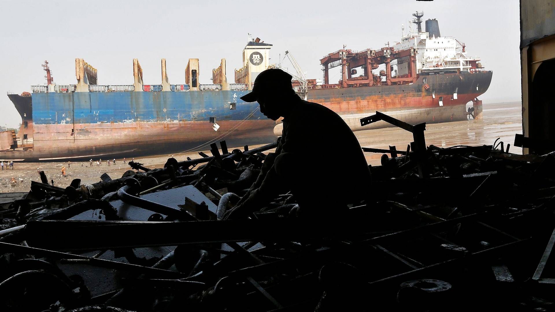 The European Commission is looking into the so-called "Waste shipment" regulation that includes shipbreaking. | Photo: Amit Dave/Reuters/Ritzau Scanpix
