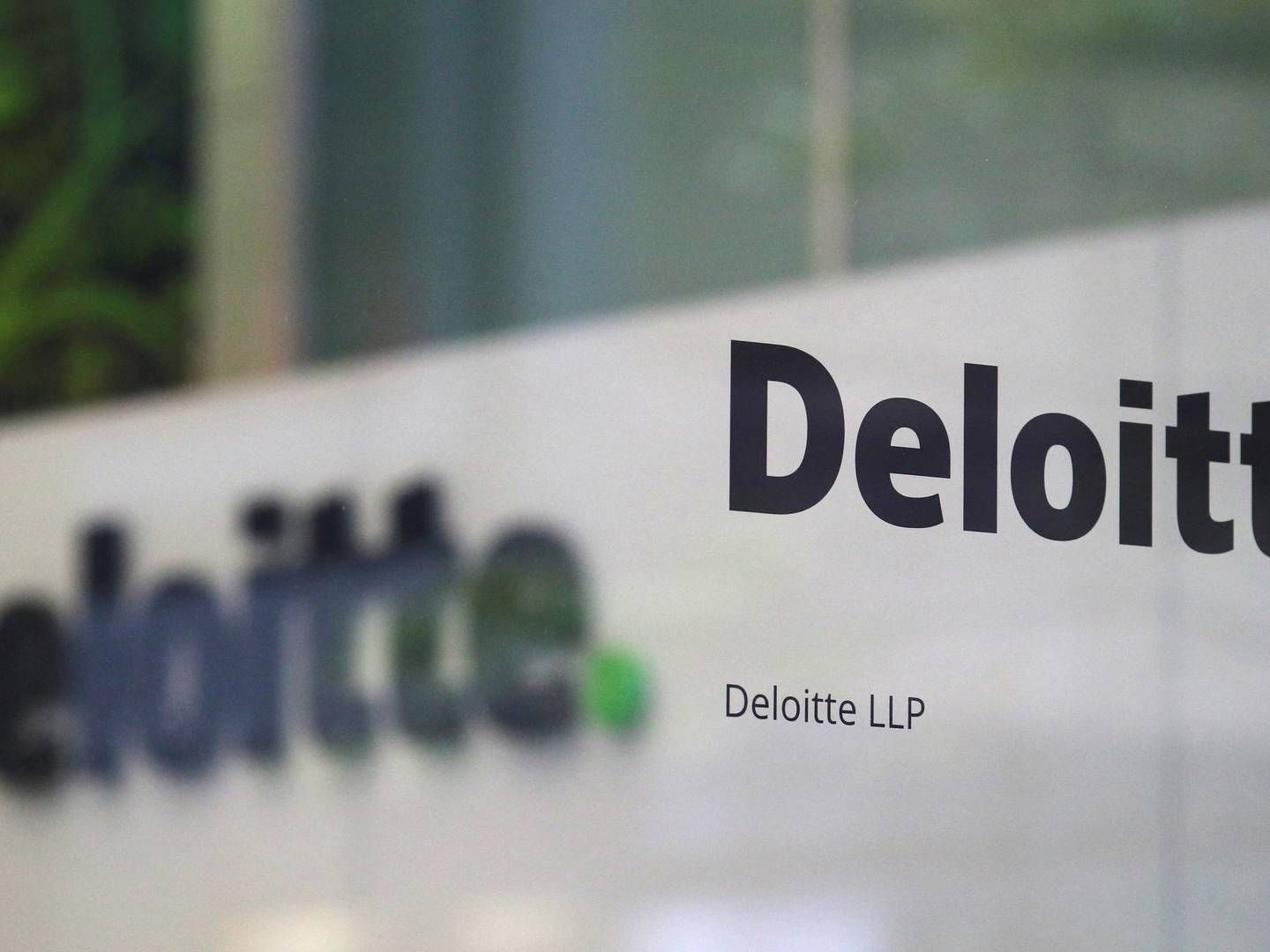 Deloitte indfører til sommer nye barselsregler. | Foto: HANNAH MCKAY/REUTERS / X03696
