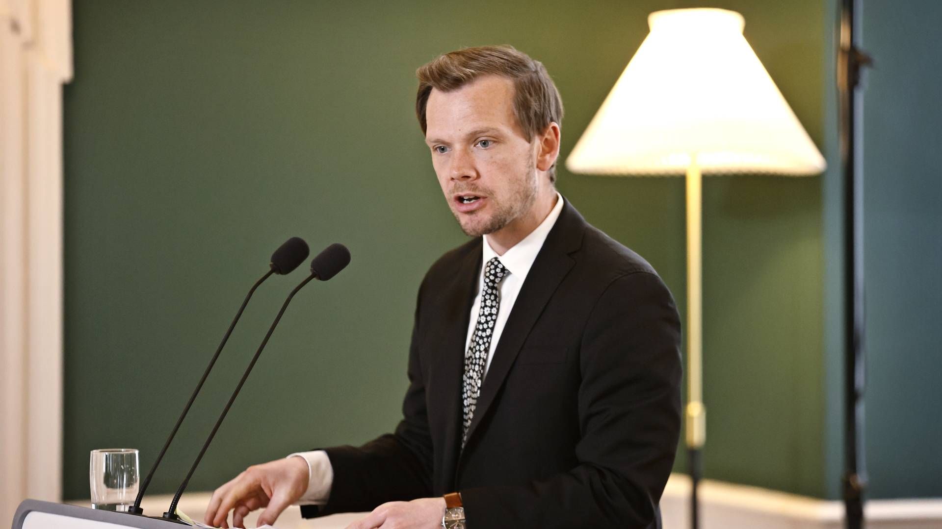 "Med denne løsning gør vi nu reglerne for hjemmearbejde mere tidssvarende," udtaler beskæftigelsesminister Peter Hummelgaard (S). | Foto: Jens Dresling