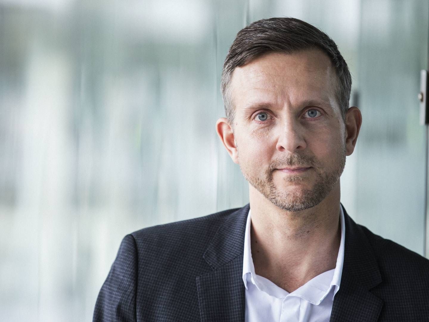 Jakob Brandt, formand for SMVDanmark, frygter, at de små virksomheder kommer til at betale for, at de store får rabat. | Foto: PR / SVMDanmark