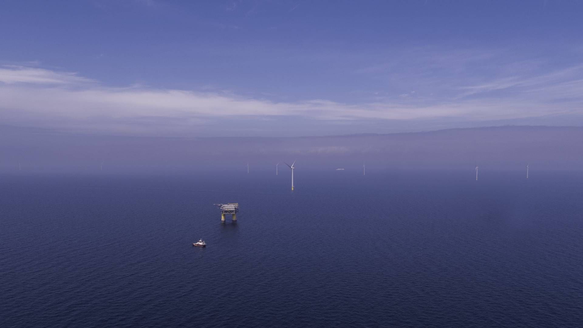 Havmøllerne på Vattenfalls britiske Norfolk-projekt kan fortone sig på grund af forsinket godkendelse. Her er det dog møllerne på Kriegers Flak. | Foto: Vattenfall