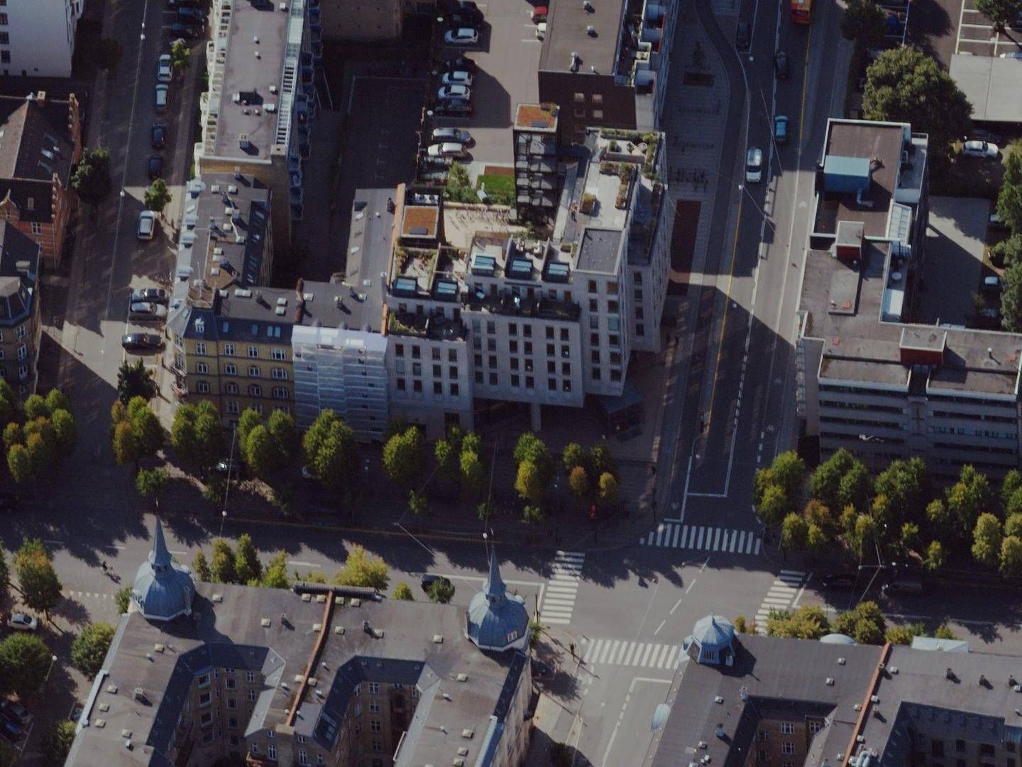 I dag ligger der et mad- og kulturhus samt 30 ejerlejligheder i komplekset på hjørnet af Frederiksberg Allé og Platanvej. | Foto: Styrelsen for Dataforsyning og Effektivisering