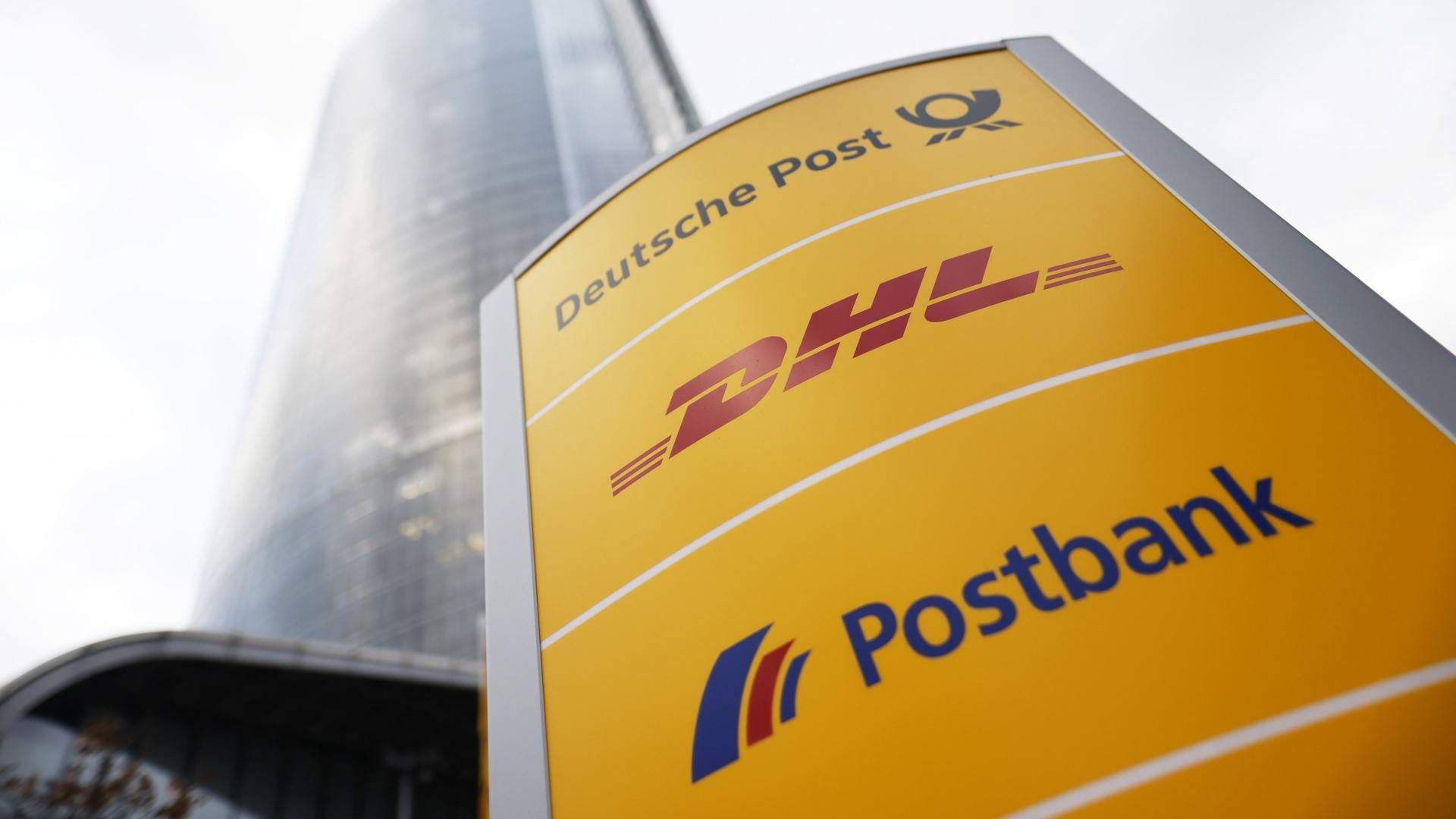 Schild vor einer Postbank-Filiale (Symbolbild) | Foto: picture alliance / Geisler-Fotopress | Christoph Hardt/Geisler-Fotopres