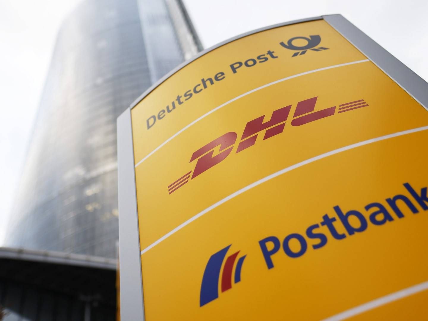 Schild vor einer Postbank-Filiale (Symbolbild) | Foto: picture alliance / Geisler-Fotopress | Christoph Hardt/Geisler-Fotopres