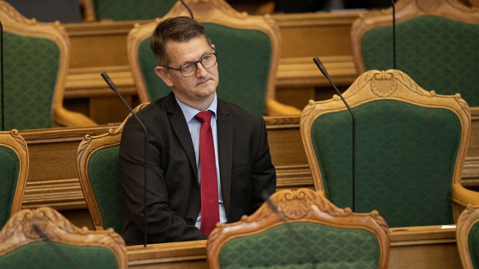 Venstres erhvervsordfører, Torsten Schack Pedersen, ønsker ikke at ændre ordningen for omdelte reklamer. | Foto: Peter Hove Olesen