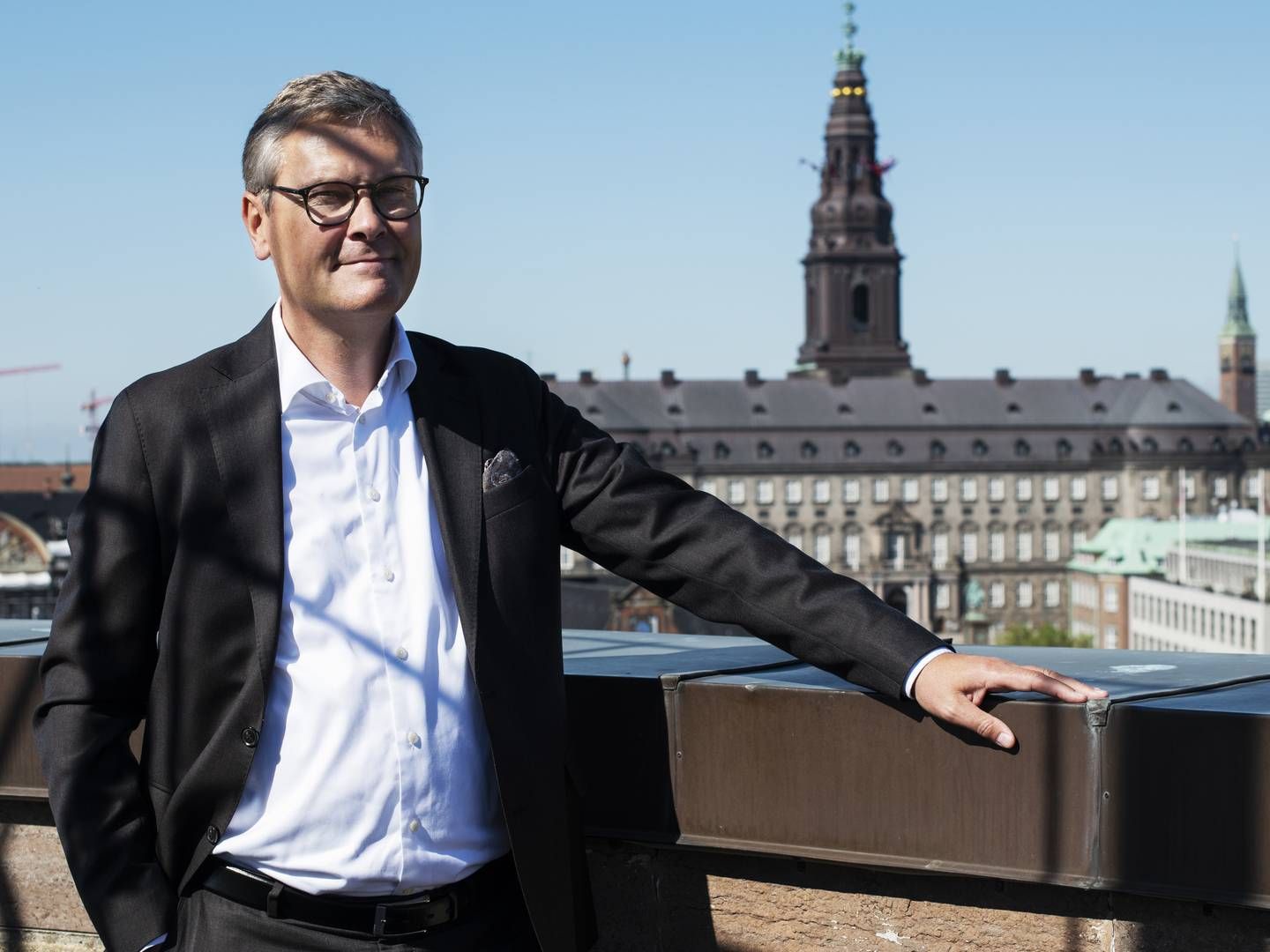Erhvervsdirektør i Danske Bank, Niels Bang-Hansen, vil give økonomisk gulerod til trængte virksomheder. | Foto: Gregers Tycho/ERH