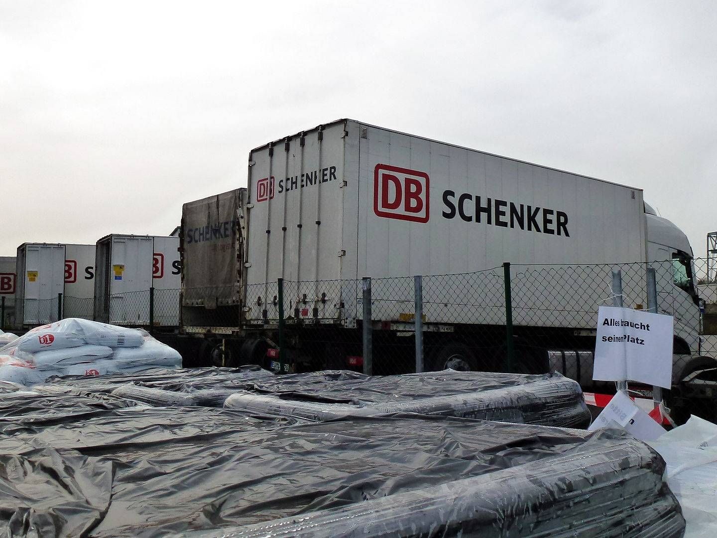 DB Schenker's freight center in Cologne, Germany. | Photo: Horst Galuschka/AP/Ritzau Scanpix