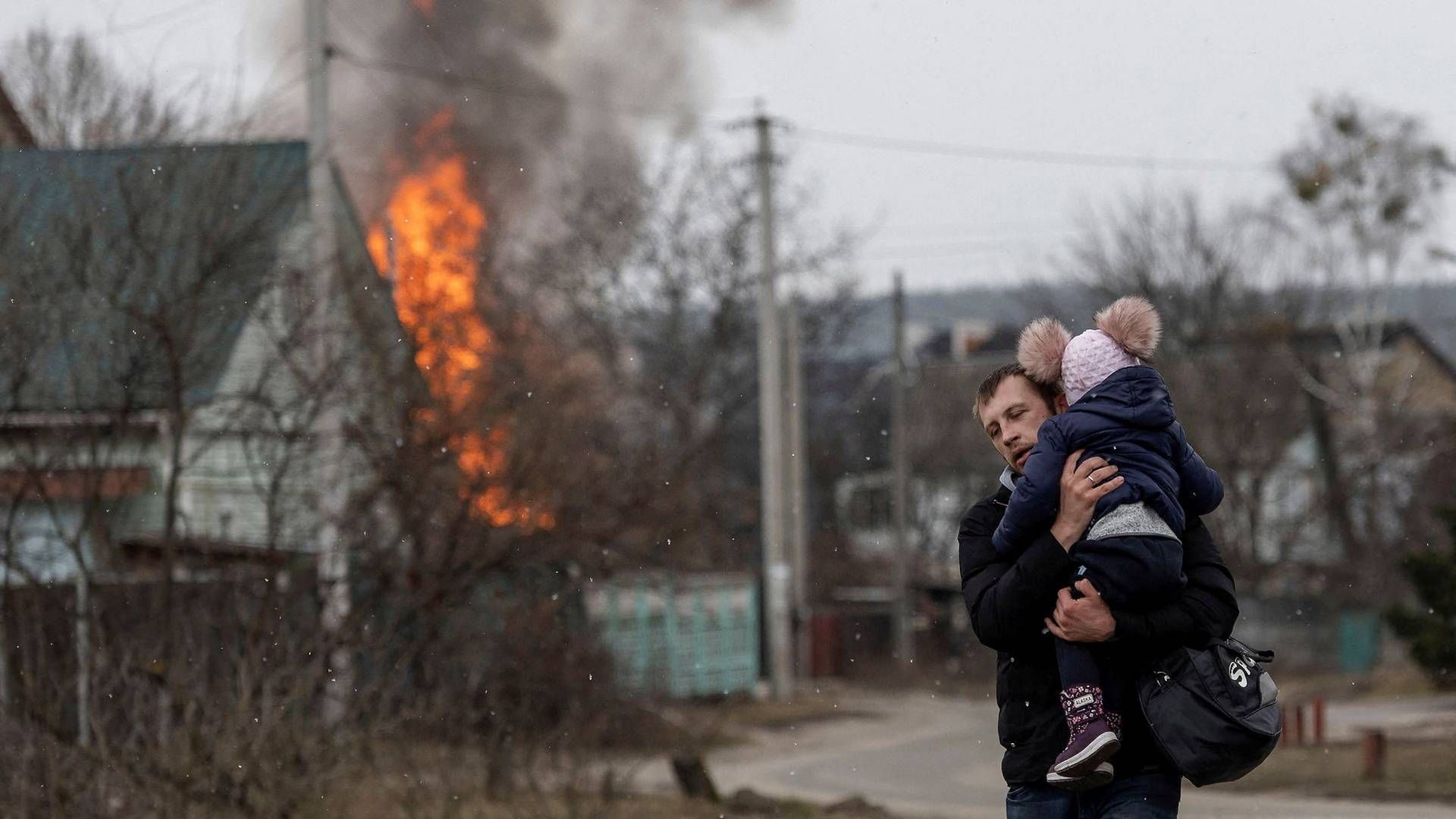 Lokale frlygter fra byen Irpin i Ukraine. Foto: Carlos Barria/Reuters/Ritzau Scanpix