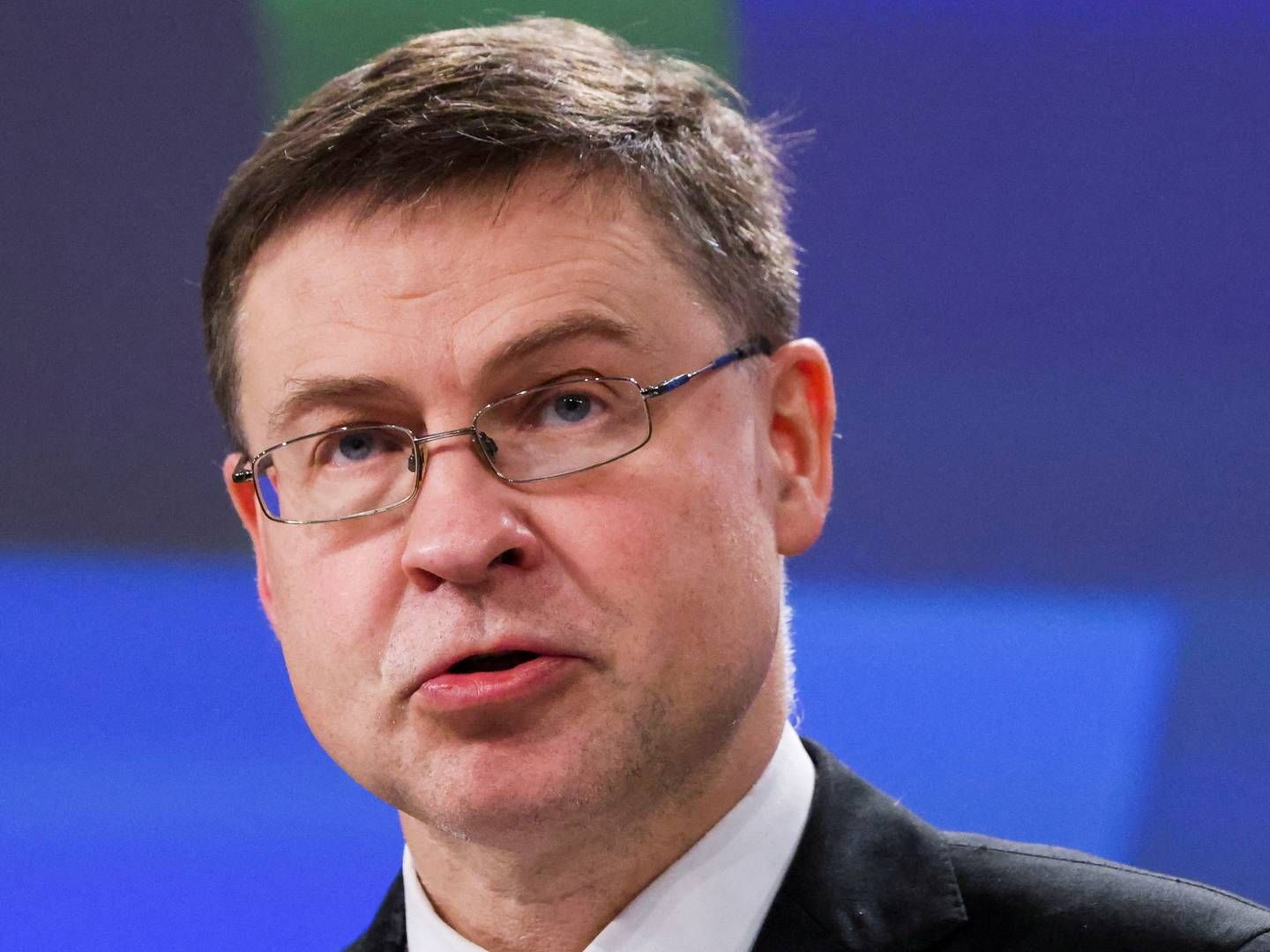 EU's handelskommisær Valdis Dombrovskis varsler flere sanktioner mod Rusland. | Foto: Yves Herman/REUTERS / X00380