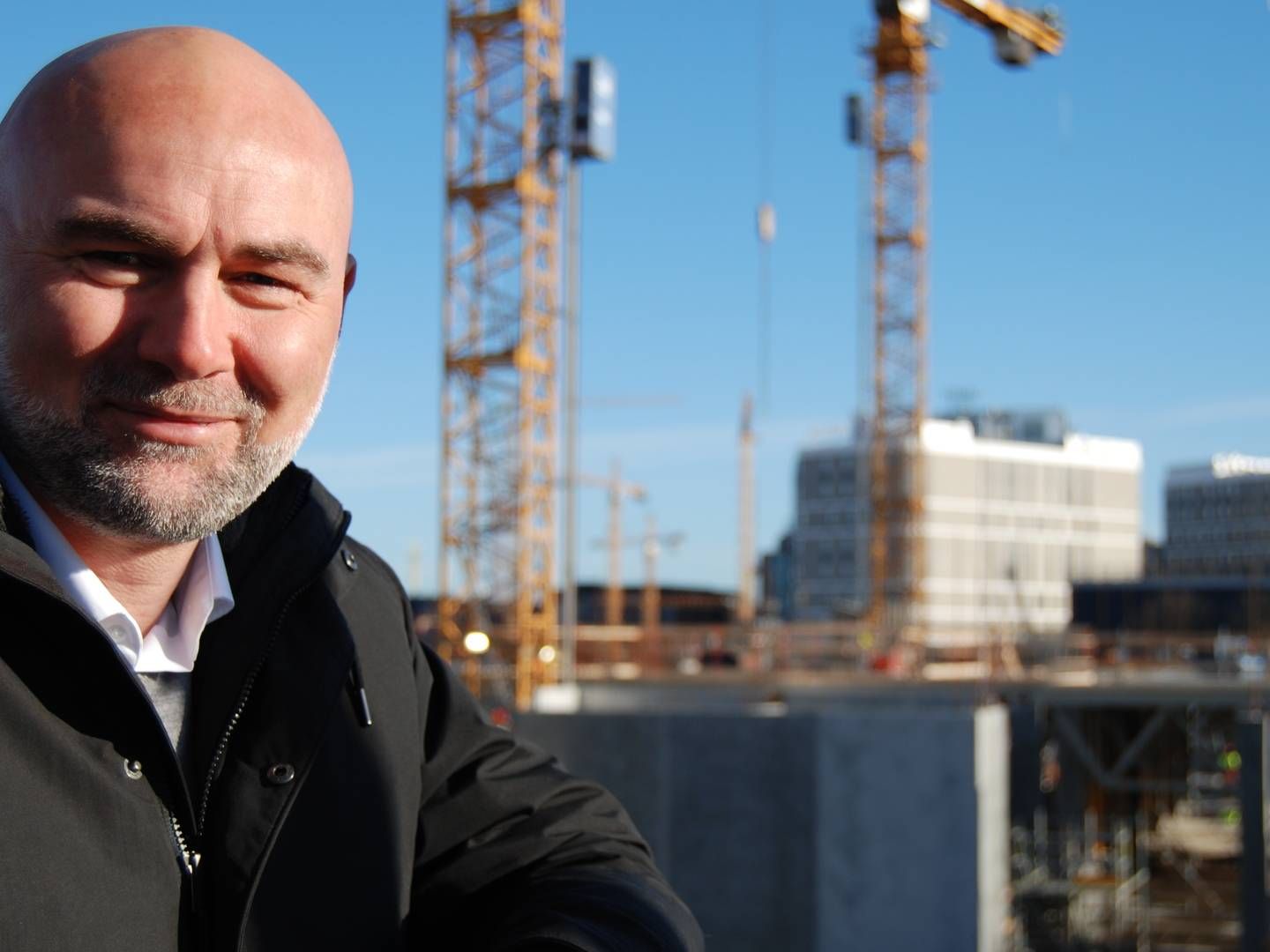Anders Lyhne Nordtorp, der er ekspansionschef i Ikea Danmark, ses her foran byggeriet af det nye Ikea-varehus i København. | Foto: Maria Trustrup Hansen
