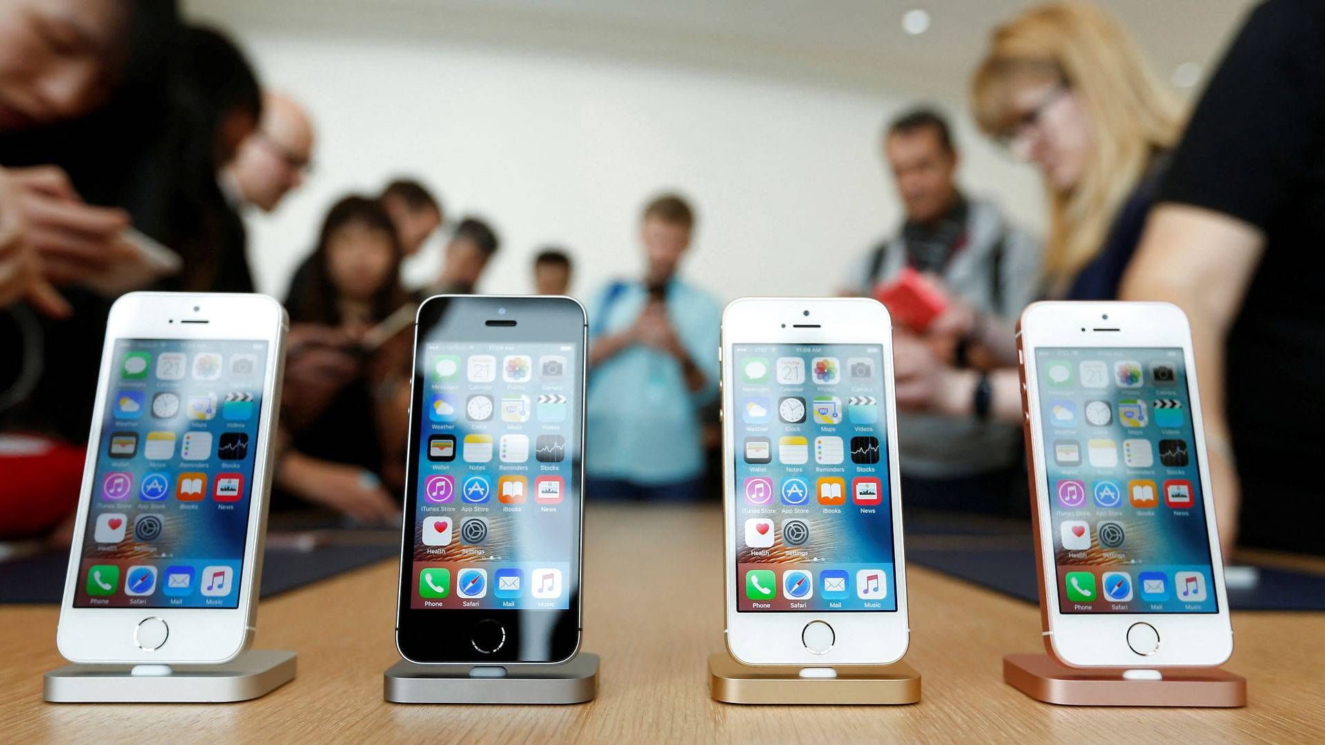 Apples Iphone-producent i Kina, Foxconn, vil forsøge at udlægge produktionen, efter coronaudbrud midlertidigt har sat en stopper for selskabets drift | Foto: Stephen Lam/Reuters/Ritzau Scanpix