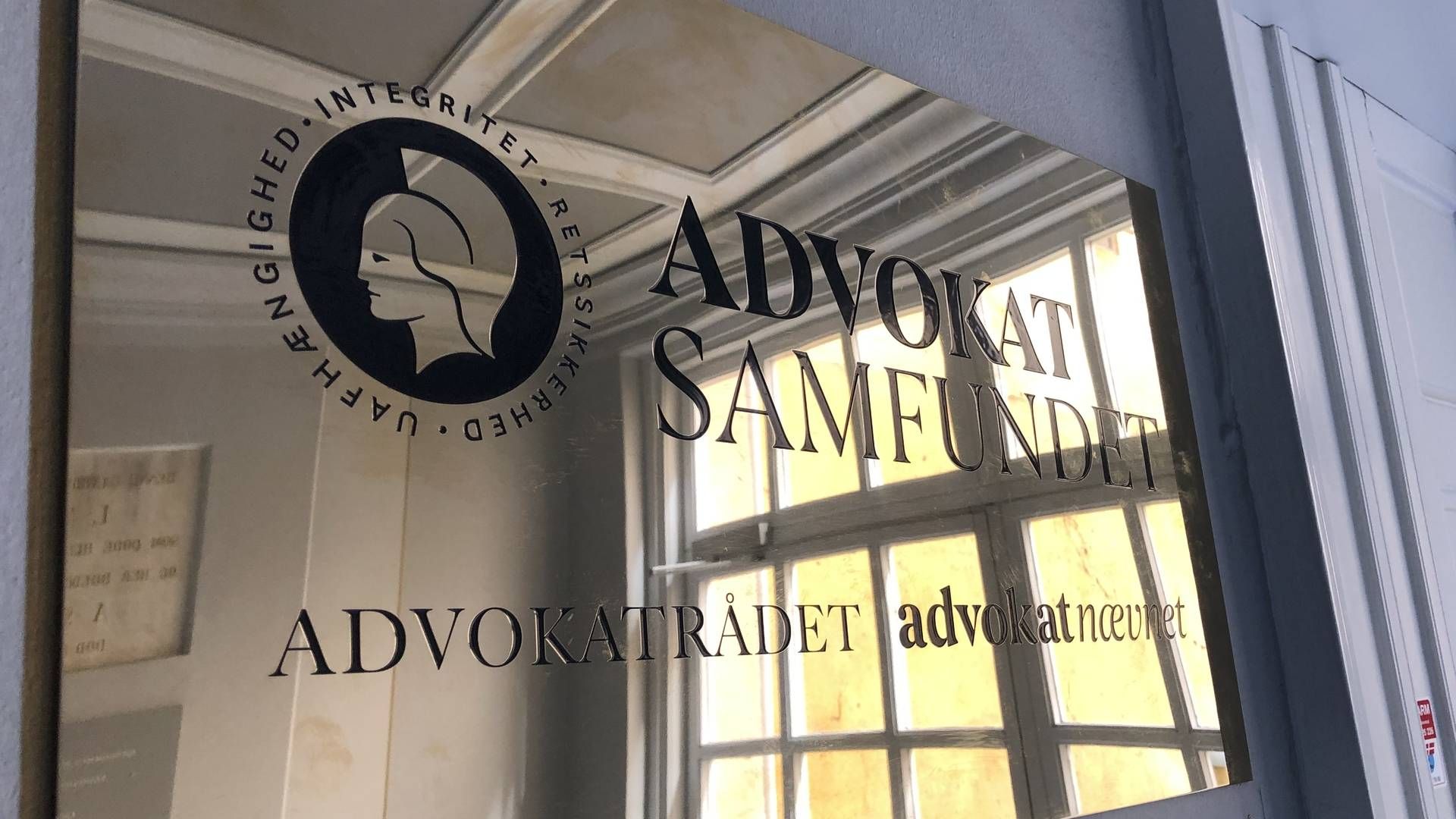 Advokatsamfundet afviser at være unødigt formalistisk i sin tilgang til erhvervsjuristers vej til advokattitlen. | Foto: Steffen Moses