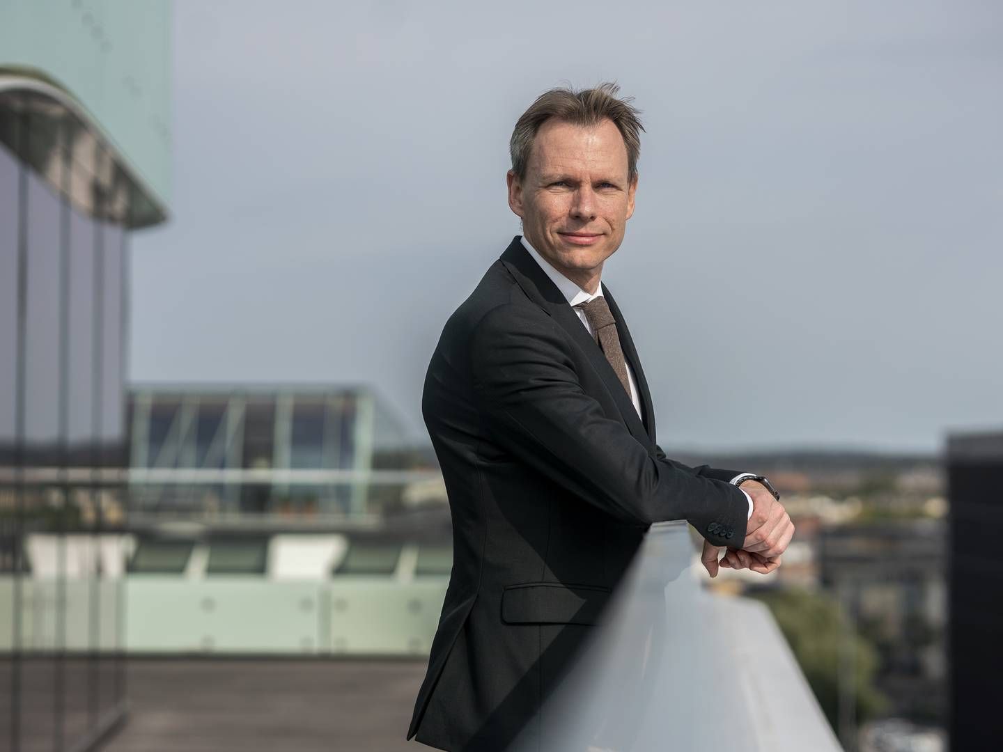 Kent Damsgaard er adm. direktør i brancheforeningen F&P, der er klar med 11 konkrete bud på, hvordan Danmark kan mindske sin uafhængighed af russisk energi gennem investeringer i grøn omstilling. | Foto: Stine Bidstrup/ERH