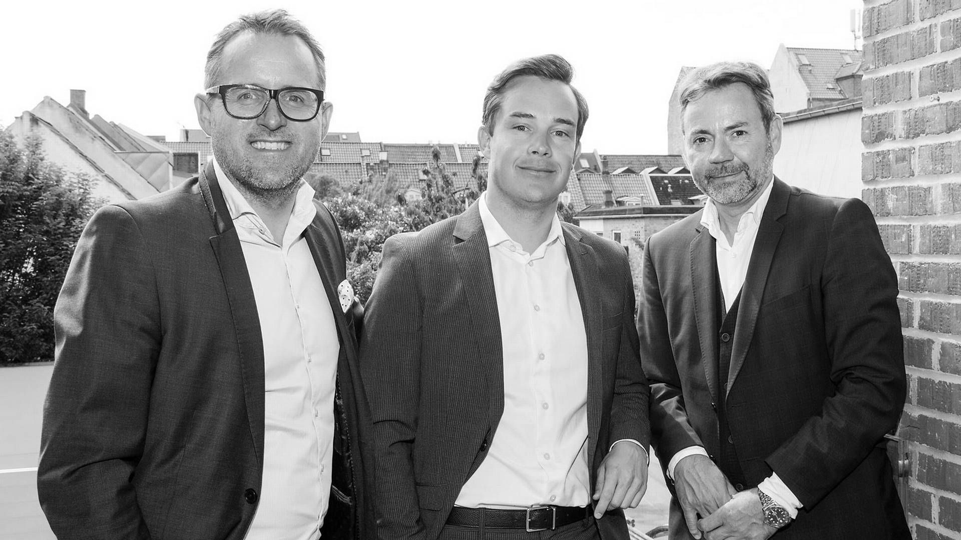 Ledelsen hos Thorkild Kristensen Erhverv Aarhus. Fra venstre ses adm. direktør Peter Fredberg, formand Cato Vestergaard og Jan Kirkebæk. | Foto: PR