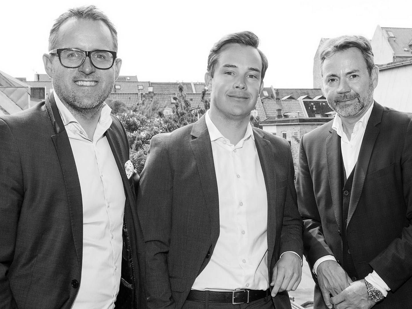 Ledelsen hos Thorkild Kristensen Erhverv Aarhus. Fra venstre ses adm. direktør Peter Fredberg, formand Cato Vestergaard og Jan Kirkebæk. | Foto: PR