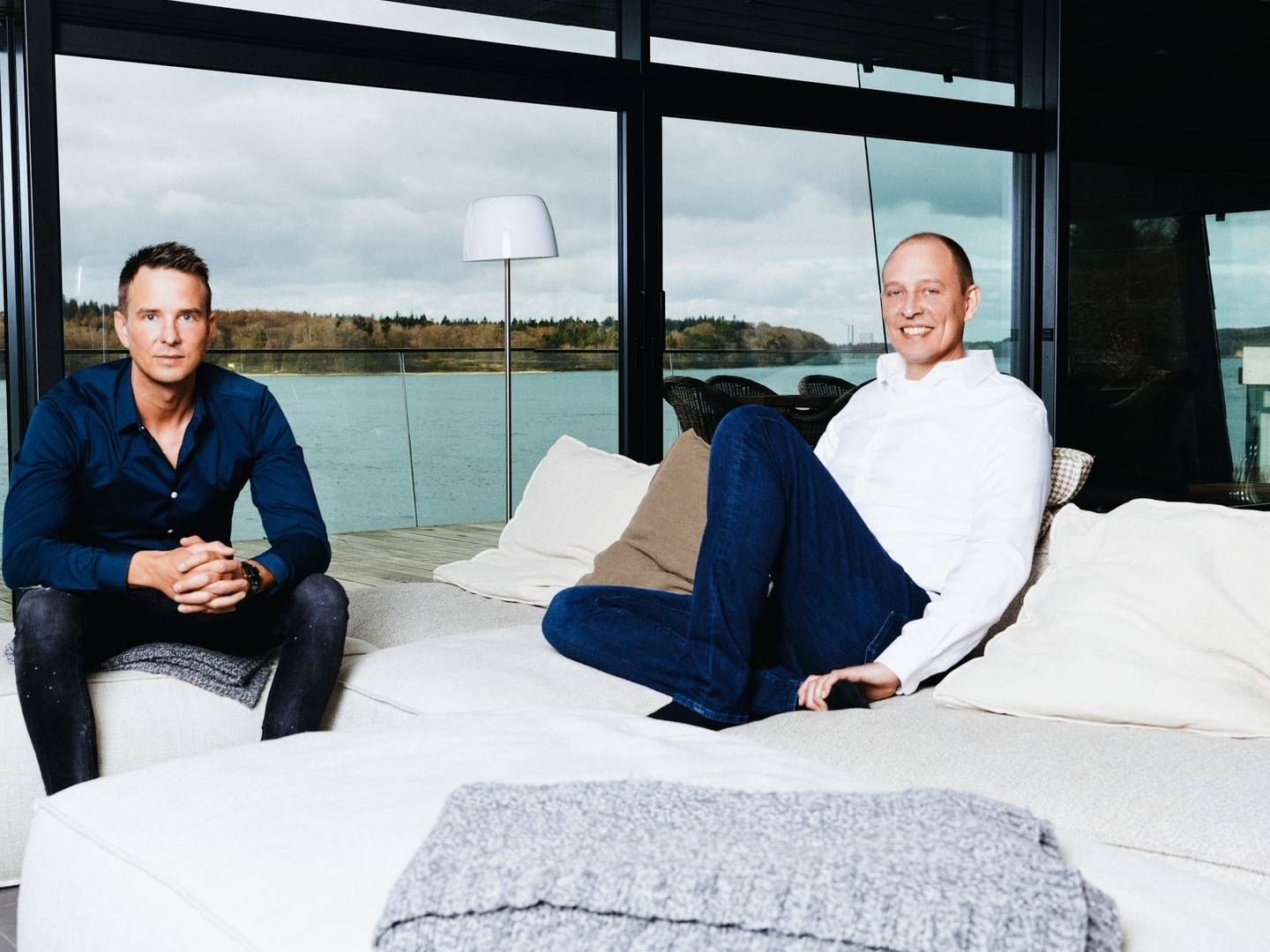 Brødrene Martin (th.) og Anders Bjergegaard (tv.) er henholdsvis 40 og 45 år. De er vokset op lidt uden for Horsens. | Foto: Bjergegaard og Co. // PR
