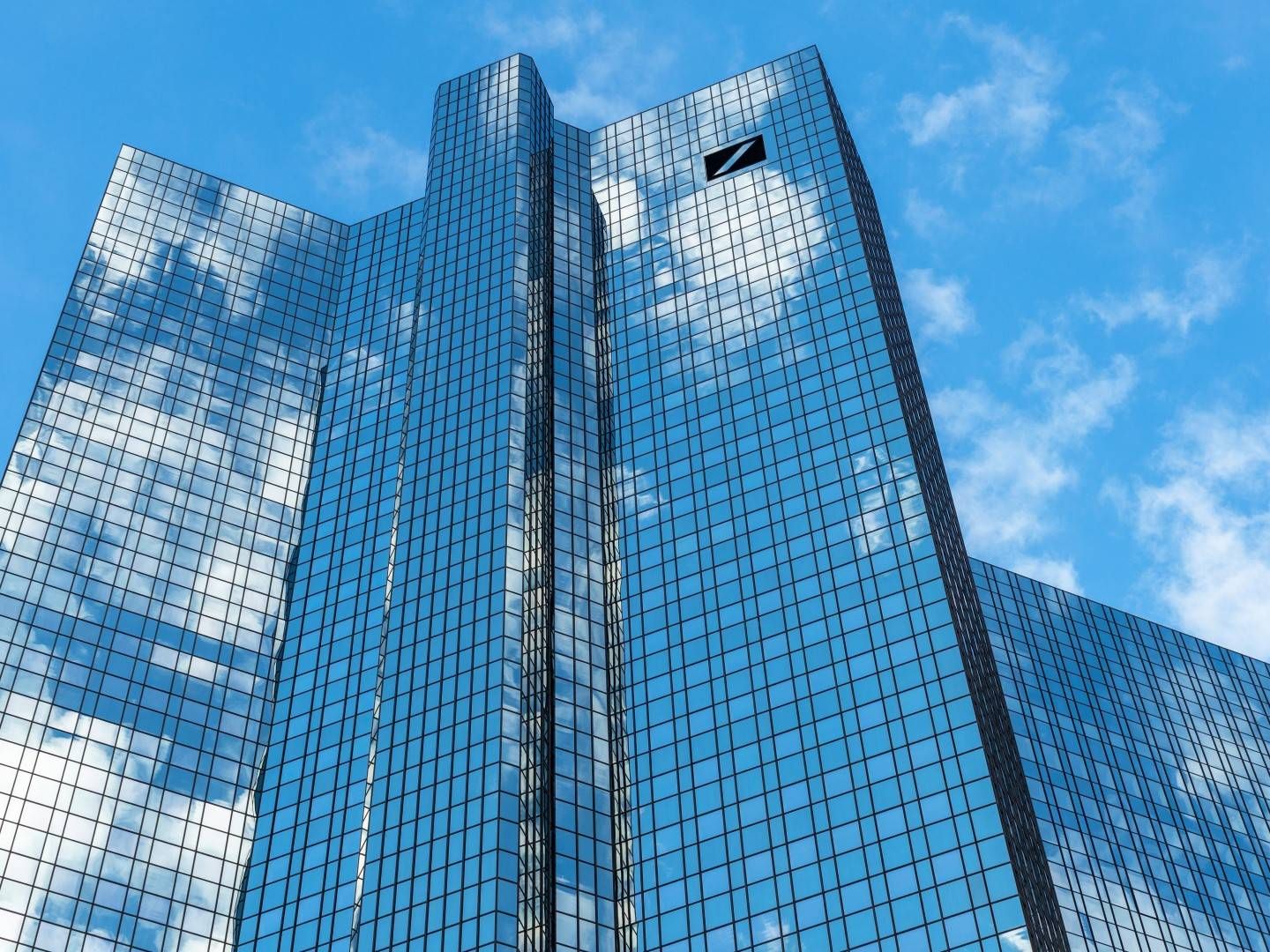 Deutsche-Bank-Turm in Frankfurt. | Foto: picture alliance / Daniel Kalker