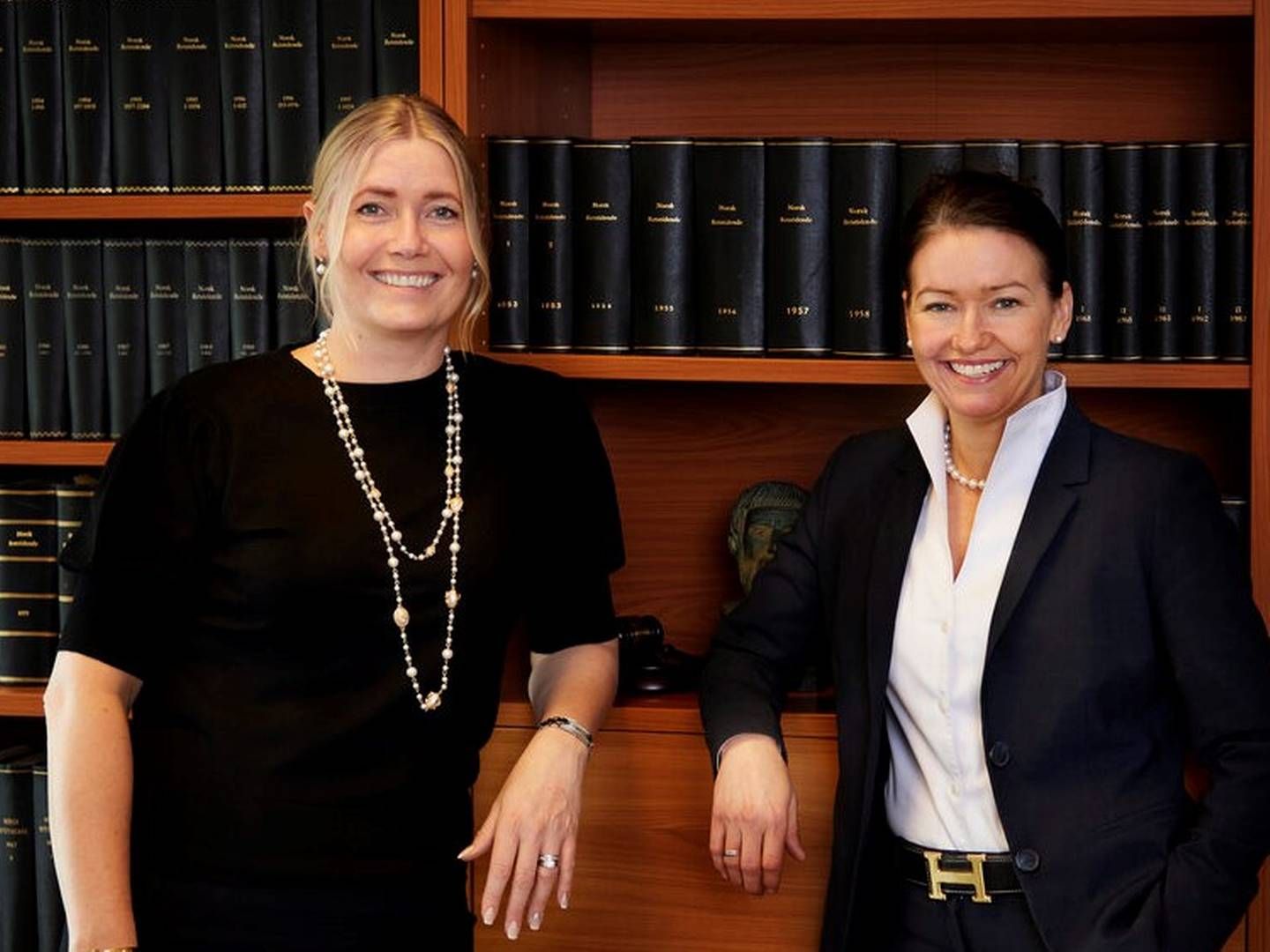 Ann-Sølvi Valås Myhr og Anita Rian Lykken startet advokatfirma sammen i 2013. | Foto: Advokatkontoret Lykken & Myhr