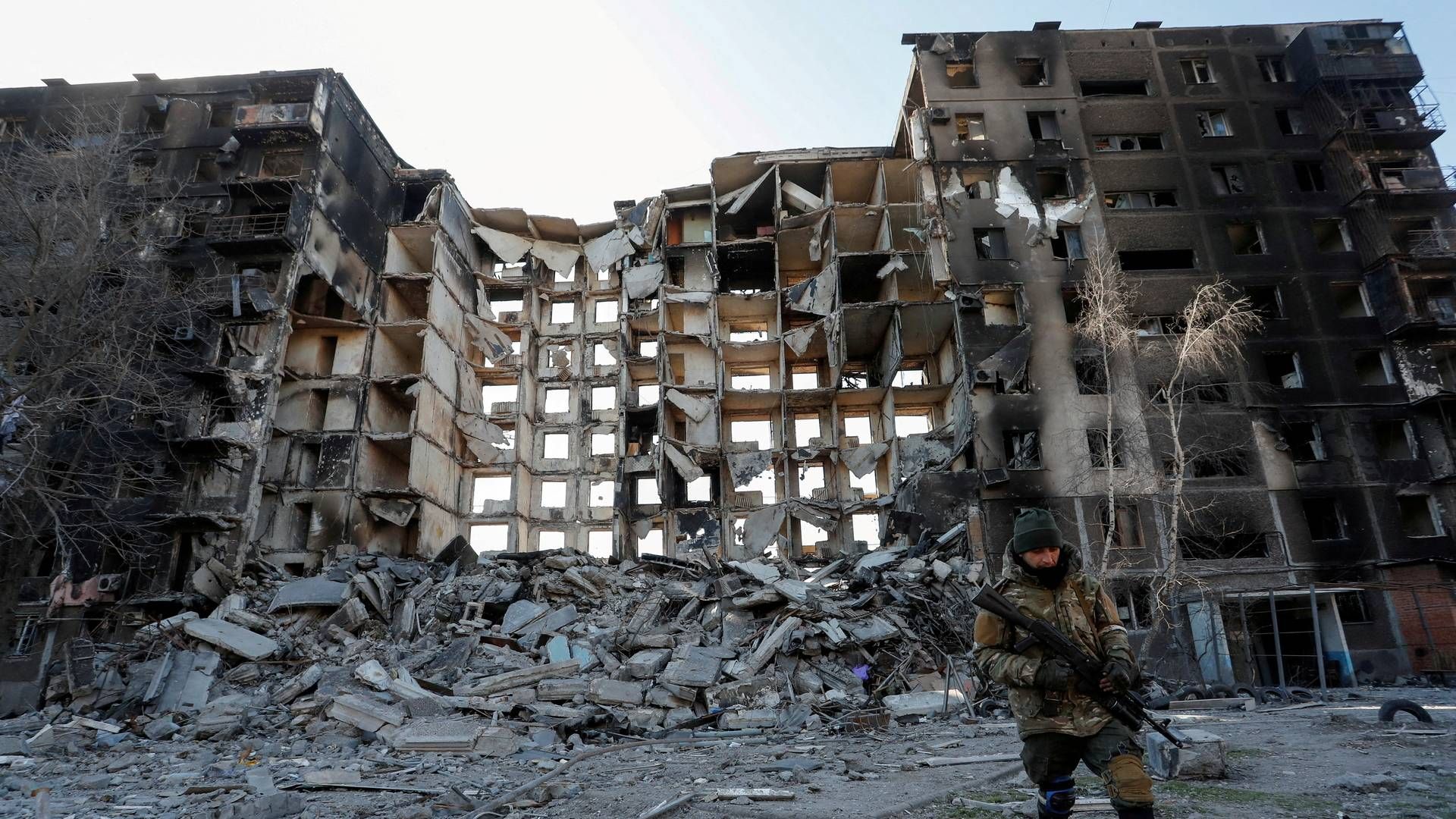 Ødelagt boligblok i Marjupol. | Foto: Alexander Ermochenko/REUTERS / X03560