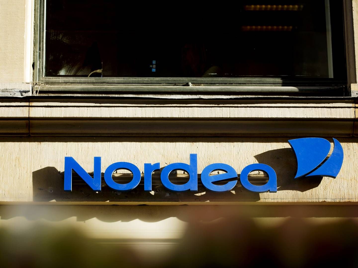 36-årige Morten Hjorth Hansen bliver ny filialdirektør for Nordea på Bornholm. Han kommer fra en stilling som filialdirektør i Nordea i Søborg. | Foto: Miriam Dalsgaard