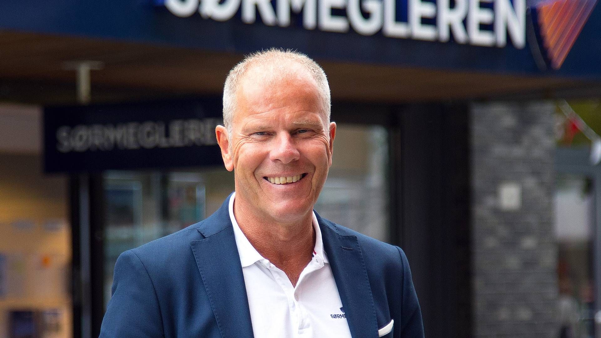 NOK: Øyvind Aasen er administrerende direktør i Sørmegleren. Etter to rekordpregede år øyner meglertoppen tegn til nedkjøling i hyttemarkedet. | Foto: Sørmegleren
