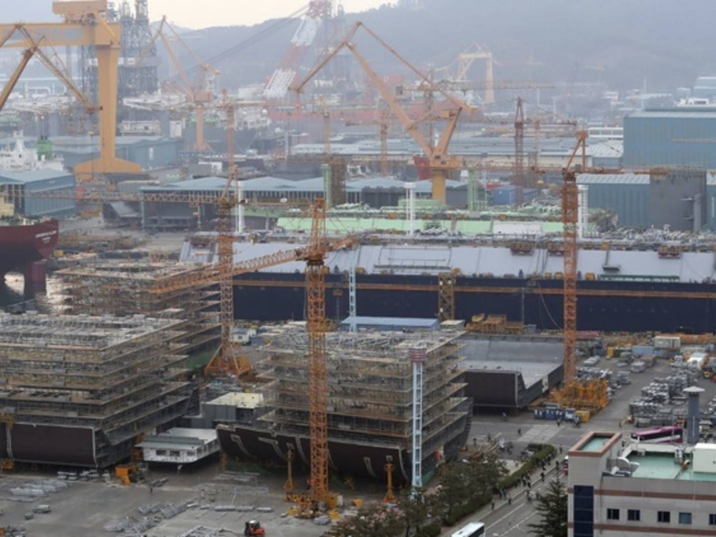 DSME-skibsværftet i Sydkorea - værftet har været i økonomiske vanskeligheder og forsøgt sig med en fusion med et andet sydkoreansk væft, men EU er imod. | Foto: Daewoo Shipbuilding & Marine Engineering/Yonhap