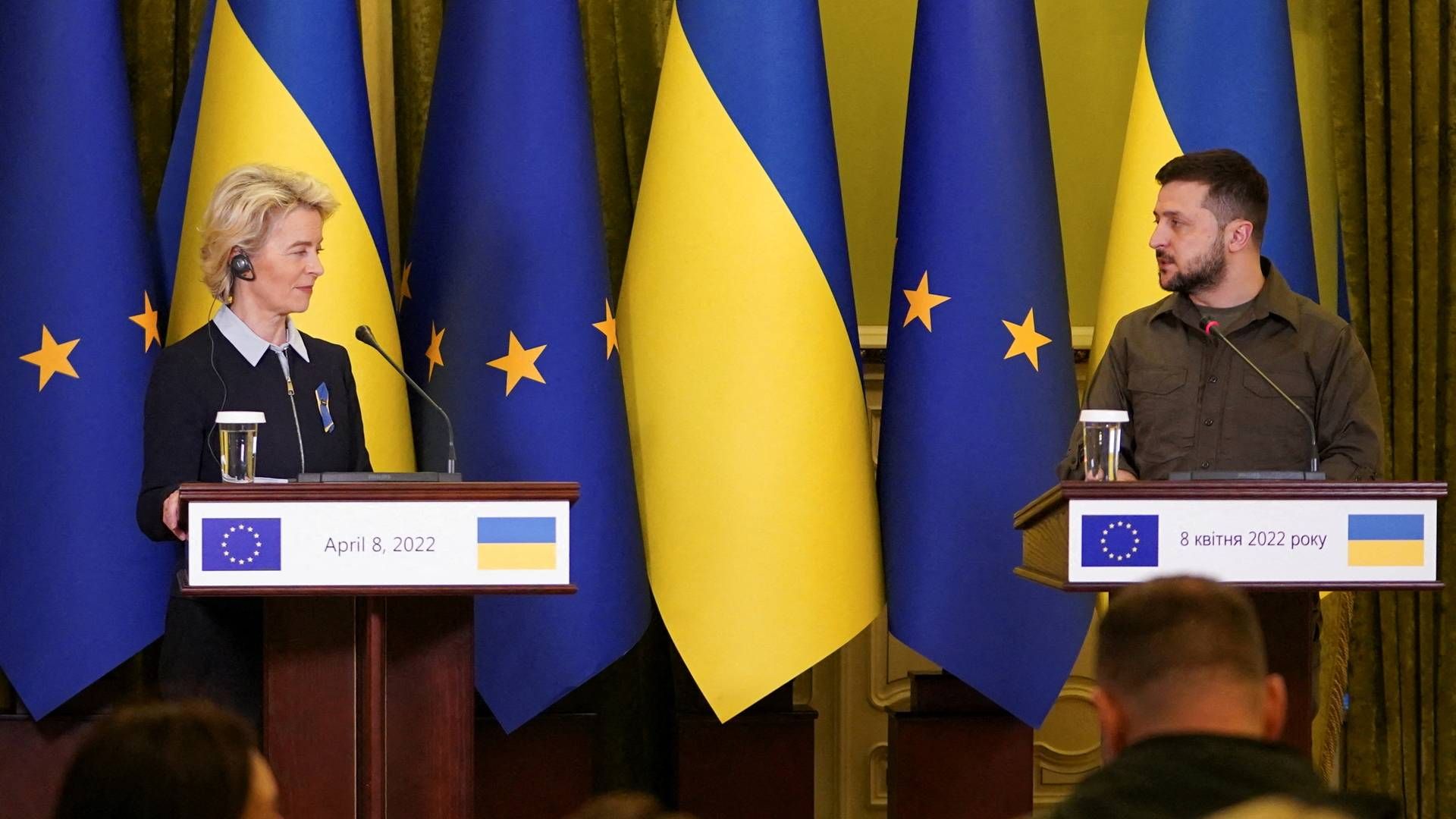 Formand for EU-kommissionen Ursula von der Leyen, mødtes med Ukraines præsident Volodymyr Zelenskiy fredag. | Foto: JANIS LAIZANS/REUTERS / X06701