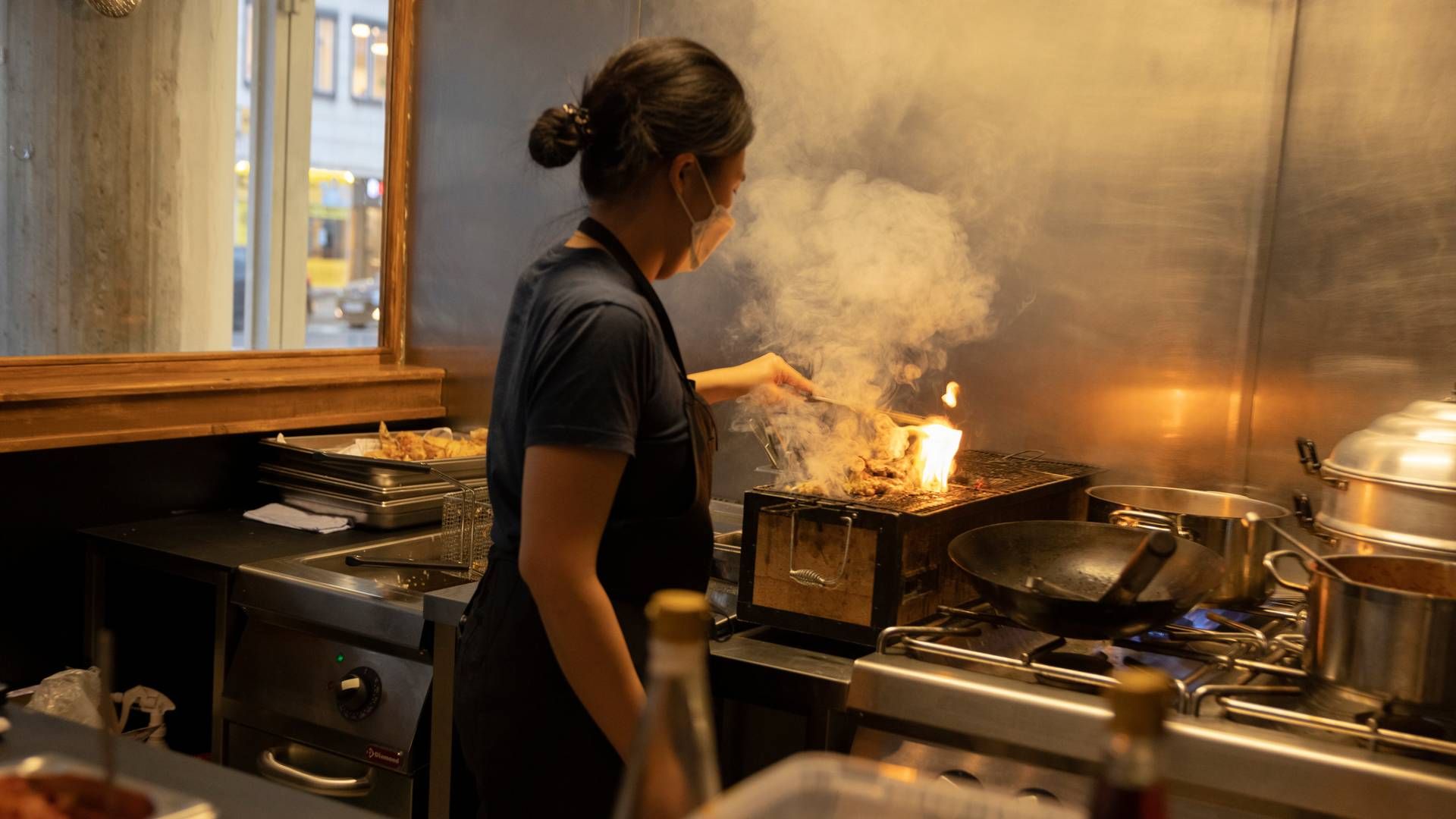 Der er kommet flere i arbejde ikke mindst i restaurationsbranchen. | Foto: Tilde Døssing Tornbjerg/Ritzau Scanpix