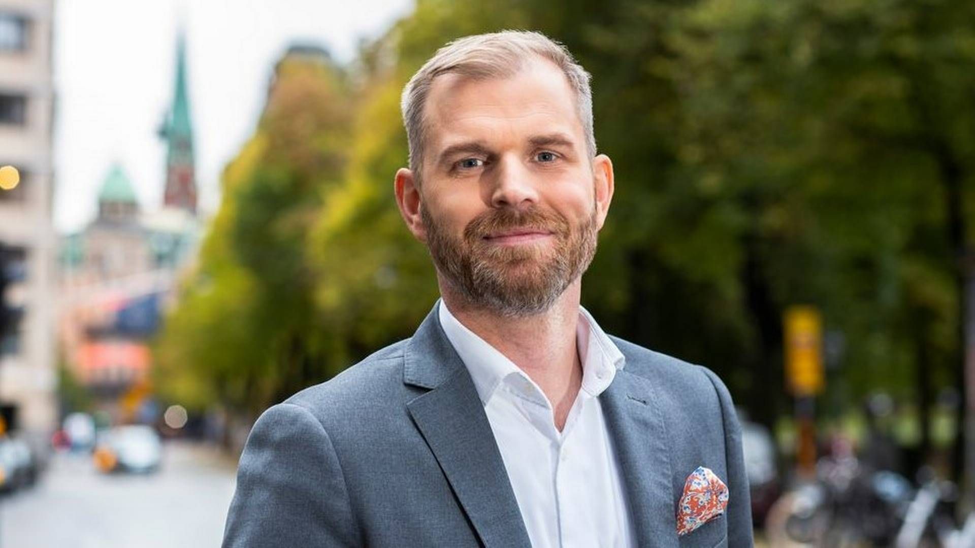 OPP: Eric Johansson startet i Newsec i 2918. Nå får svensken ansvaret for å lede selskapets virksomhet innen eiendomsforvaltning i hele Norden.